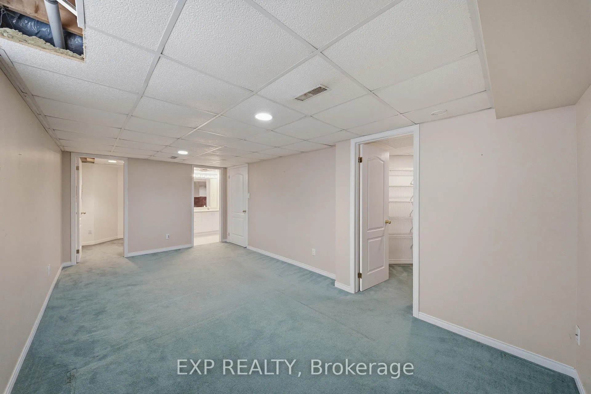 Photo 37 of 2023 Rolling Brook Drive, Ottawa, Chapel Hill South - Orleans Village — HOMEH