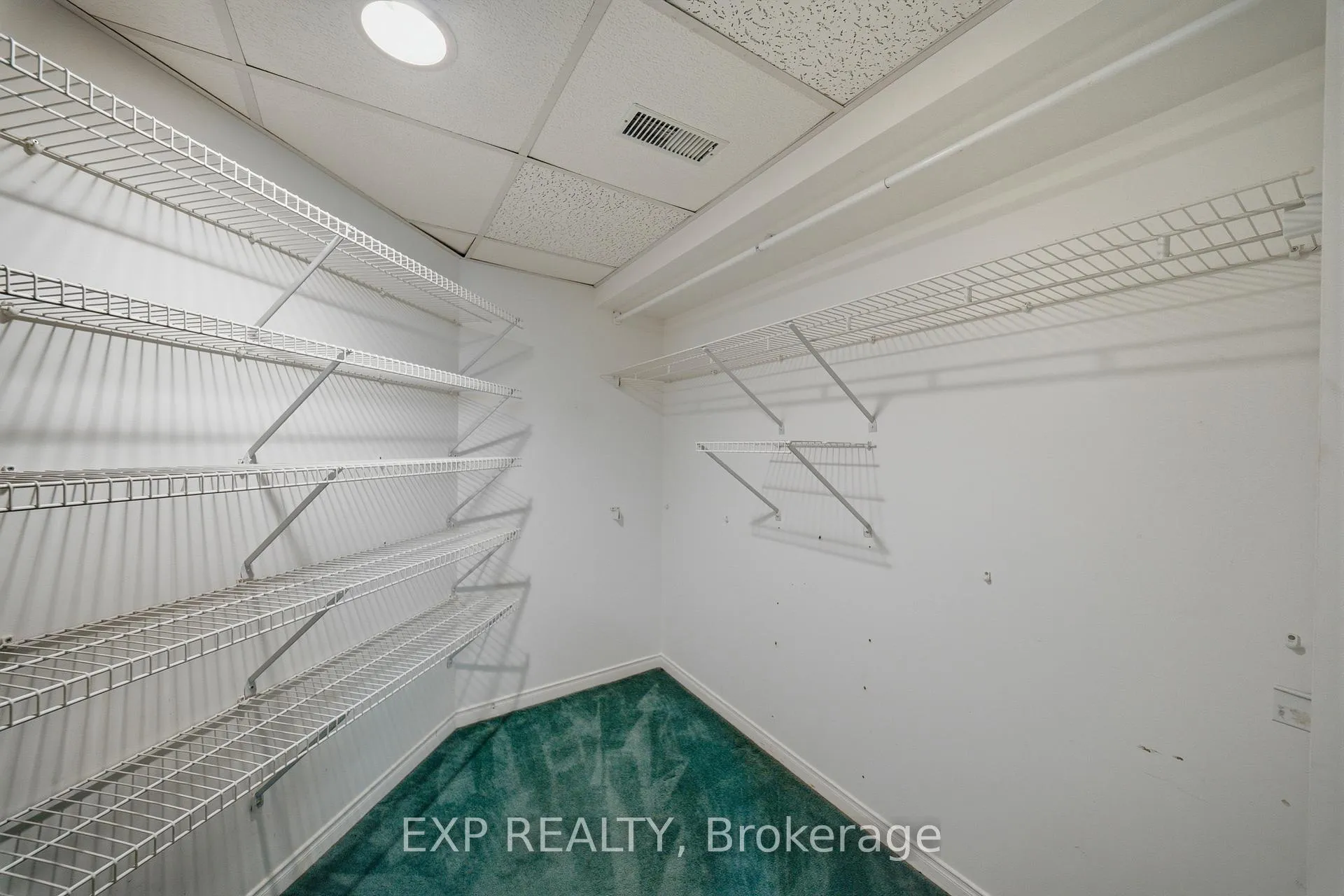 Photo 38 of 2023 Rolling Brook Drive, Ottawa, Chapel Hill South - Orleans Village — HOMEH