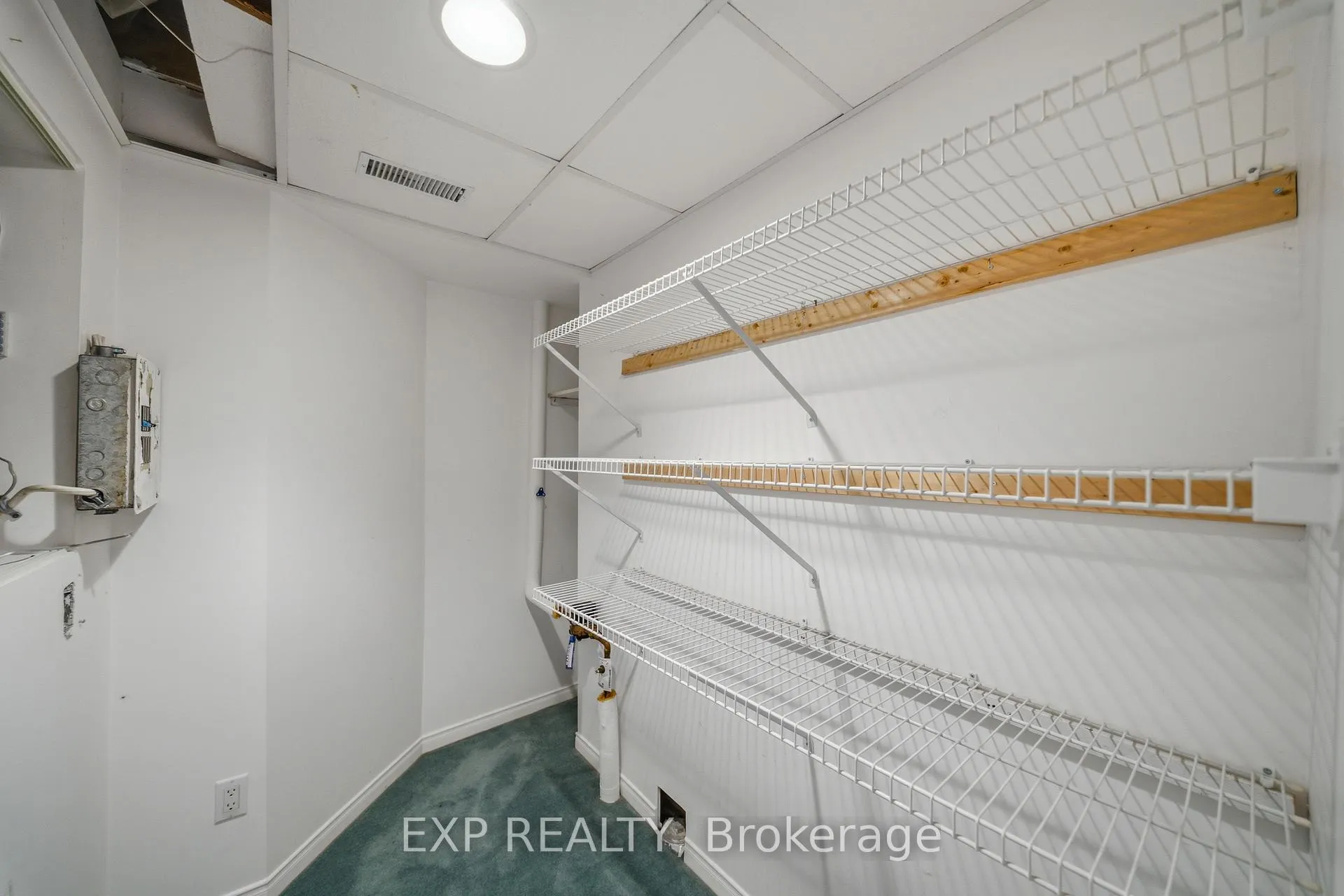 Photo 39 of 2023 Rolling Brook Drive, Ottawa, Chapel Hill South - Orleans Village — HOMEH