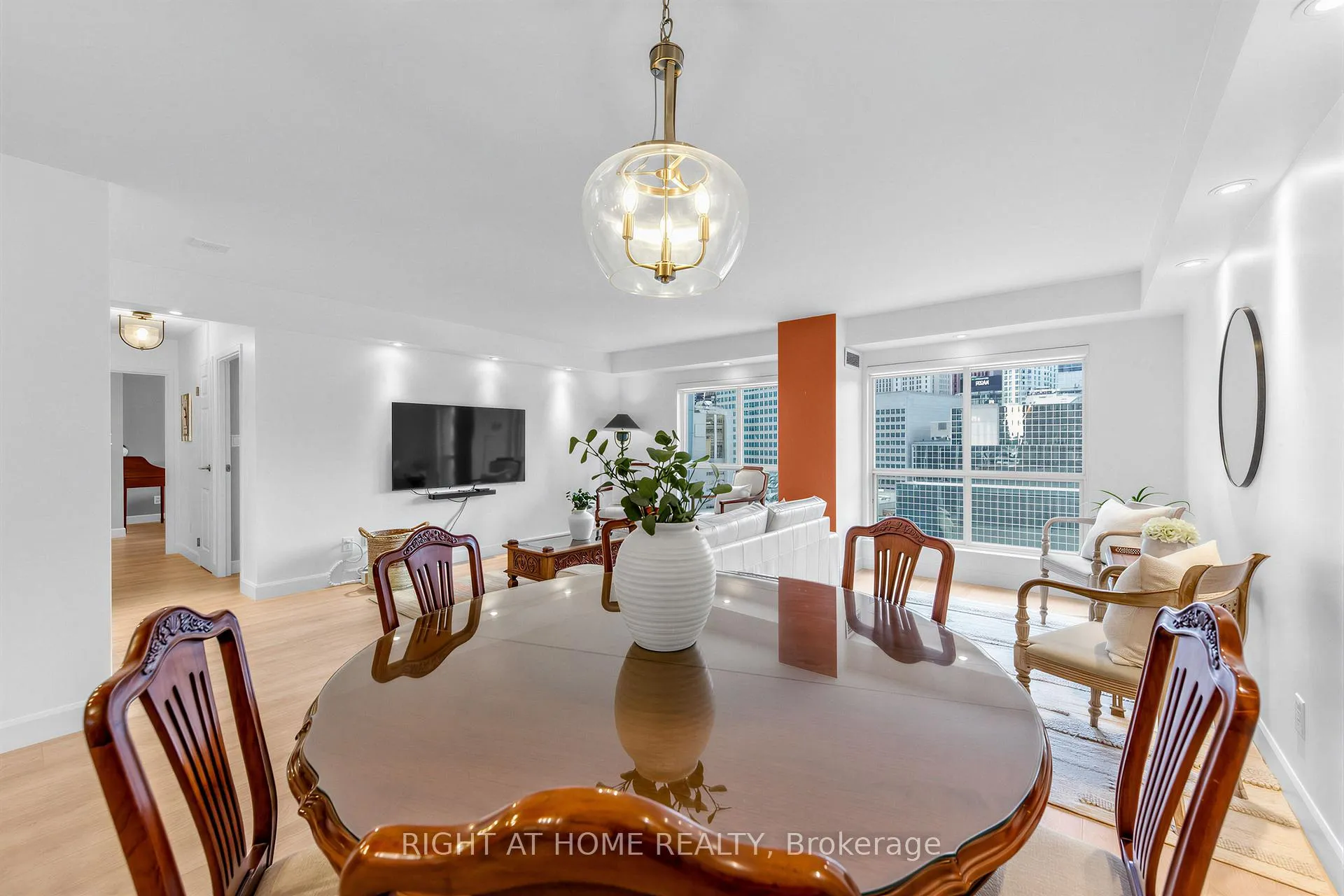 Photo 12 of Unit 1505, 25 The Espalanade, Toronto, Waterfront Communities — HOMEH