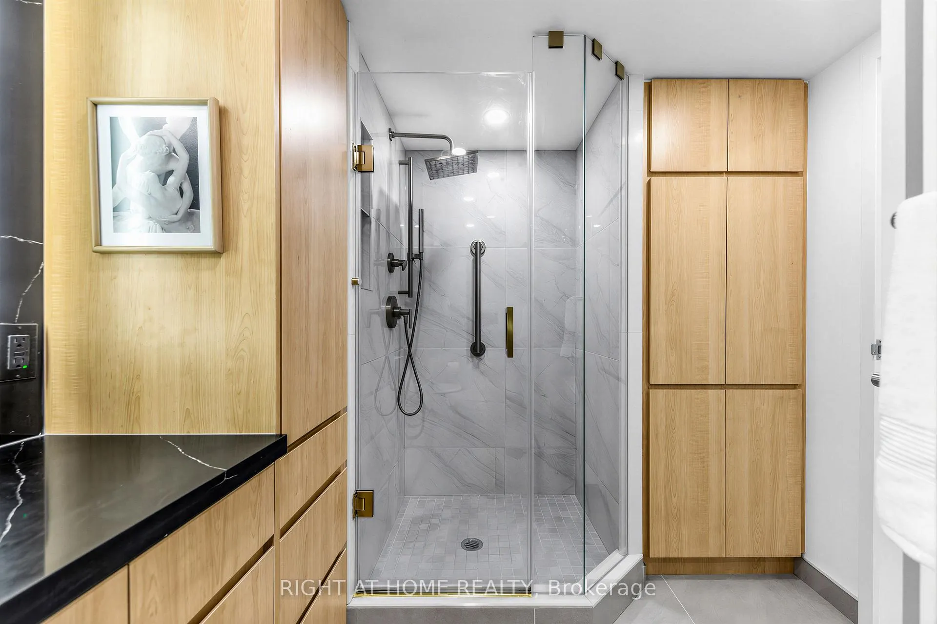 Photo 28 of Unit 1505, 25 The Espalanade, Toronto, Waterfront Communities — HOMEH