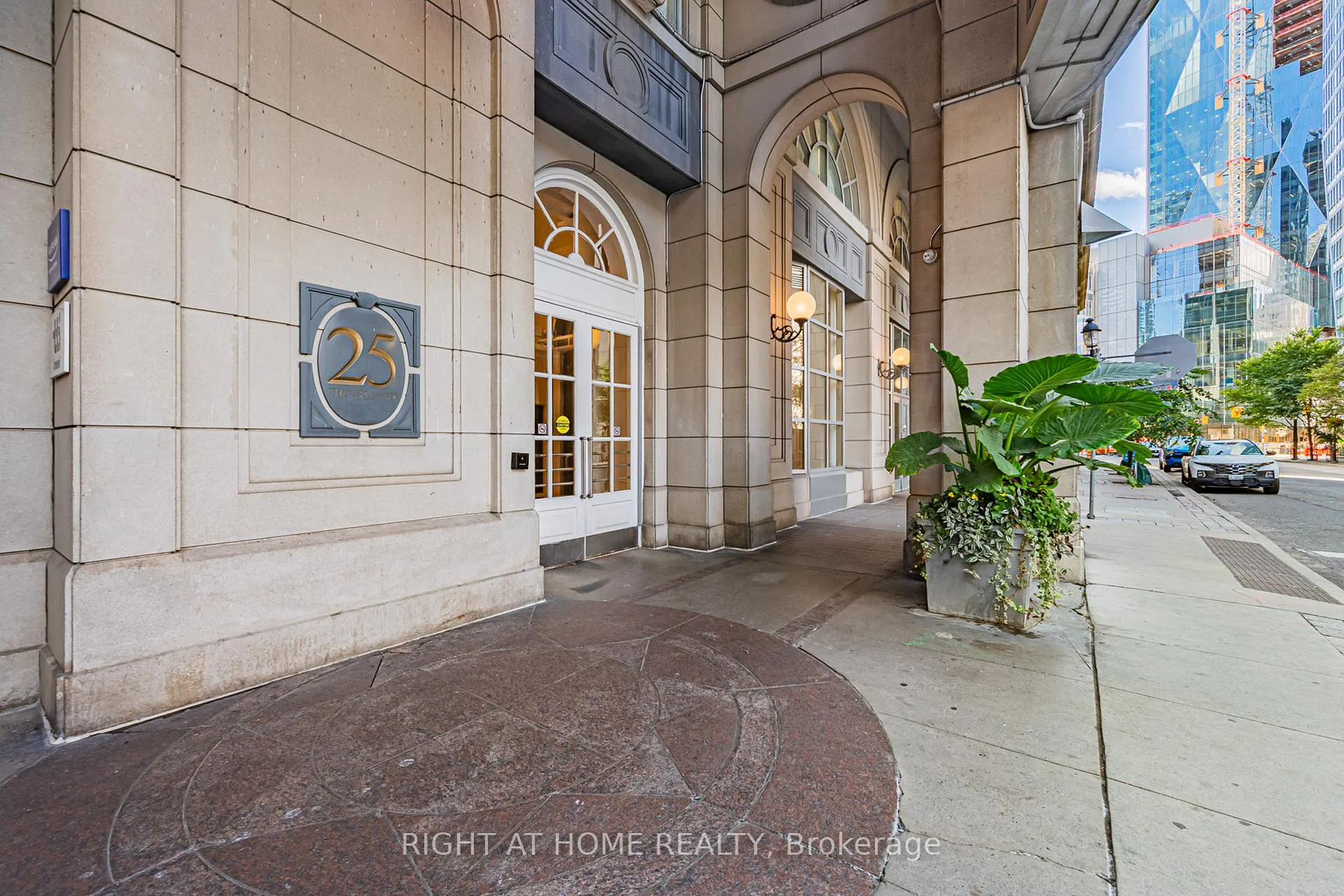 Photo 32 of Unit 1505, 25 The Espalanade, Toronto, Waterfront Communities — HOMEH