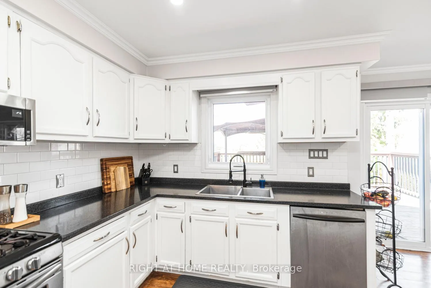 Photo 21 of 85 Aberdeen Street, Haldimand — HOMEH