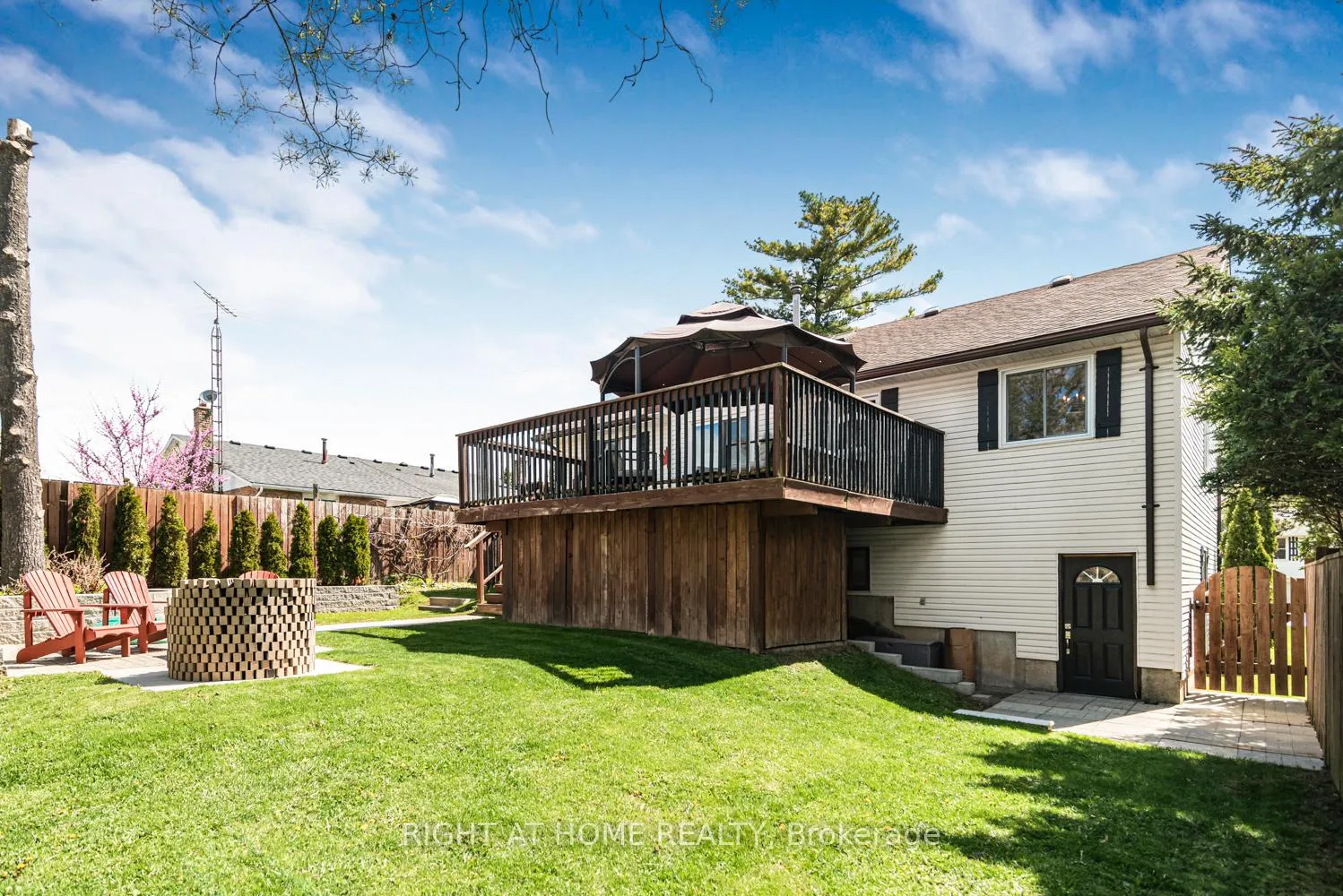 Photo 50 of 85 Aberdeen Street, Haldimand — HOMEH