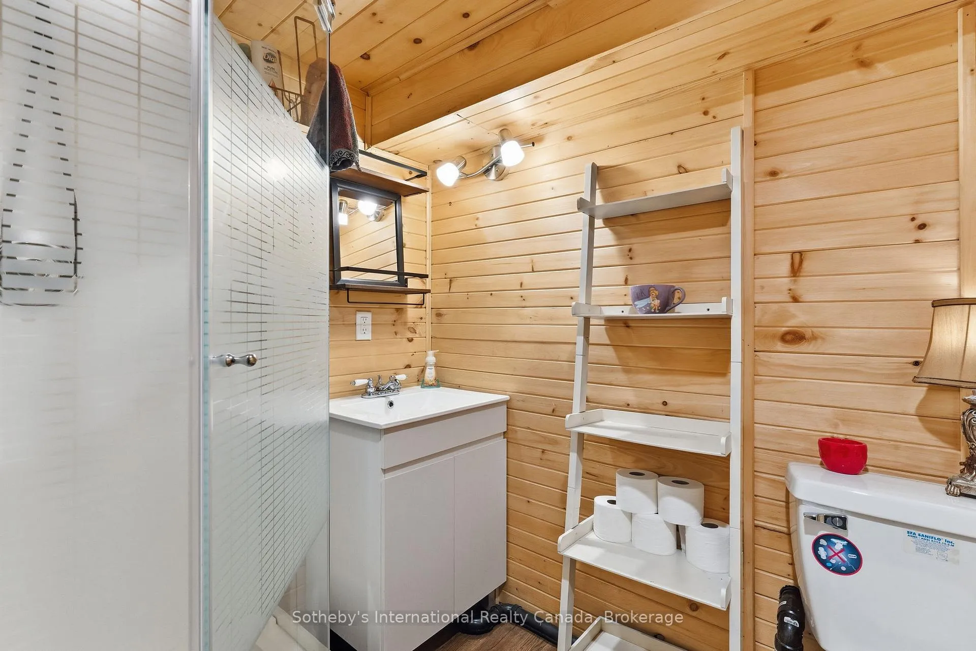 Photo 19 of 8 Lakeview Crescent, McKellar — HOMEH