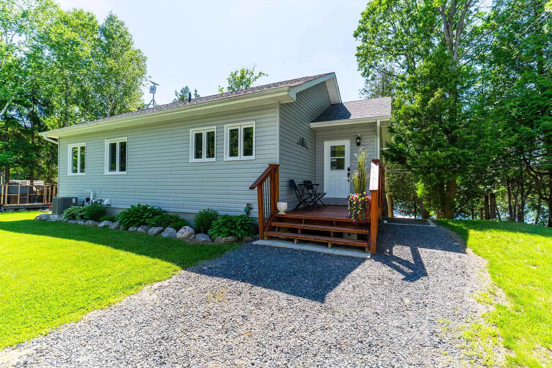 Photo 32 of 8 Lakeview Crescent, McKellar — HOMEH