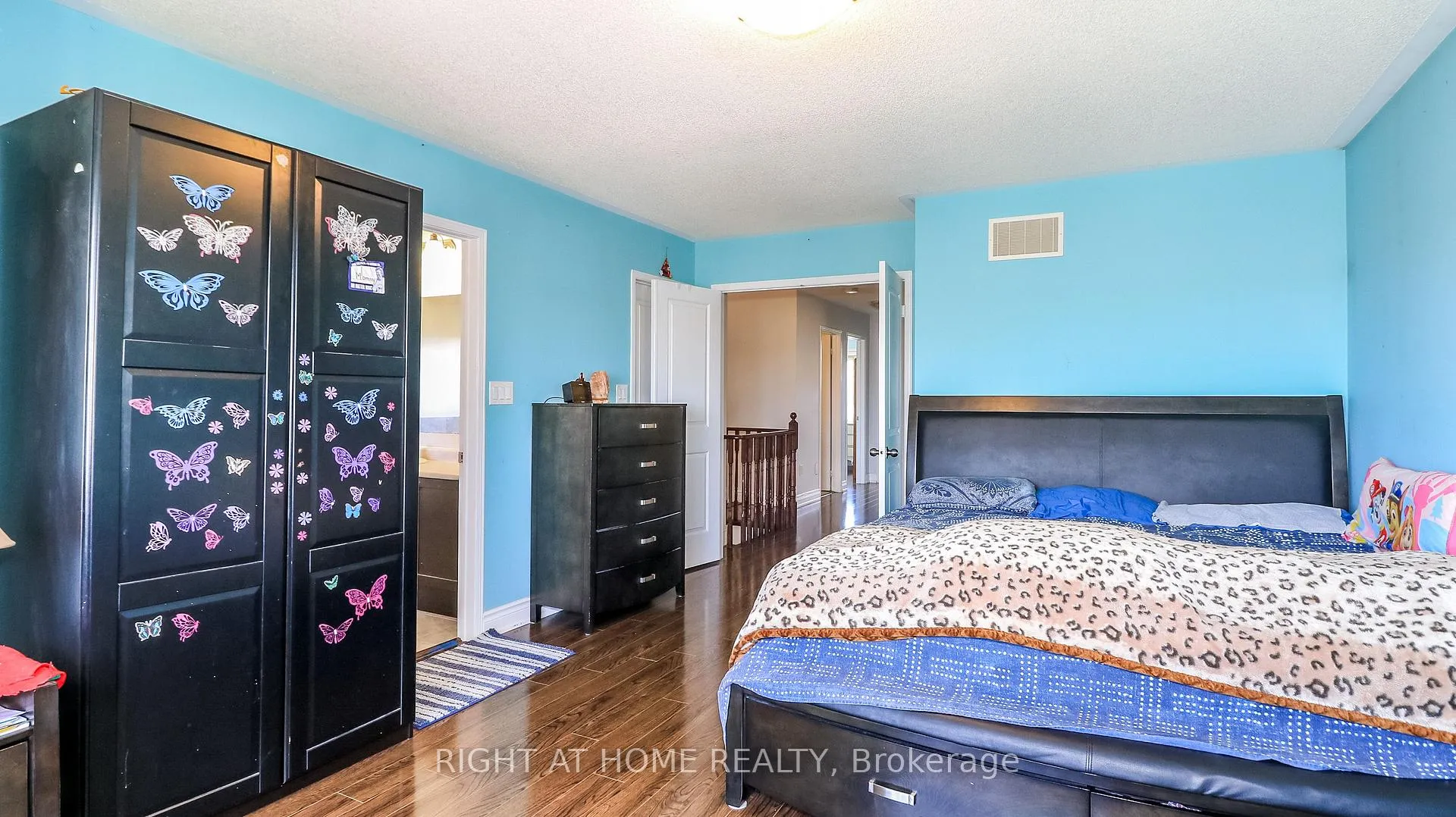 Photo 29 of 8 Cherry Lane, New Tecumseth, Alliston — HOMEH