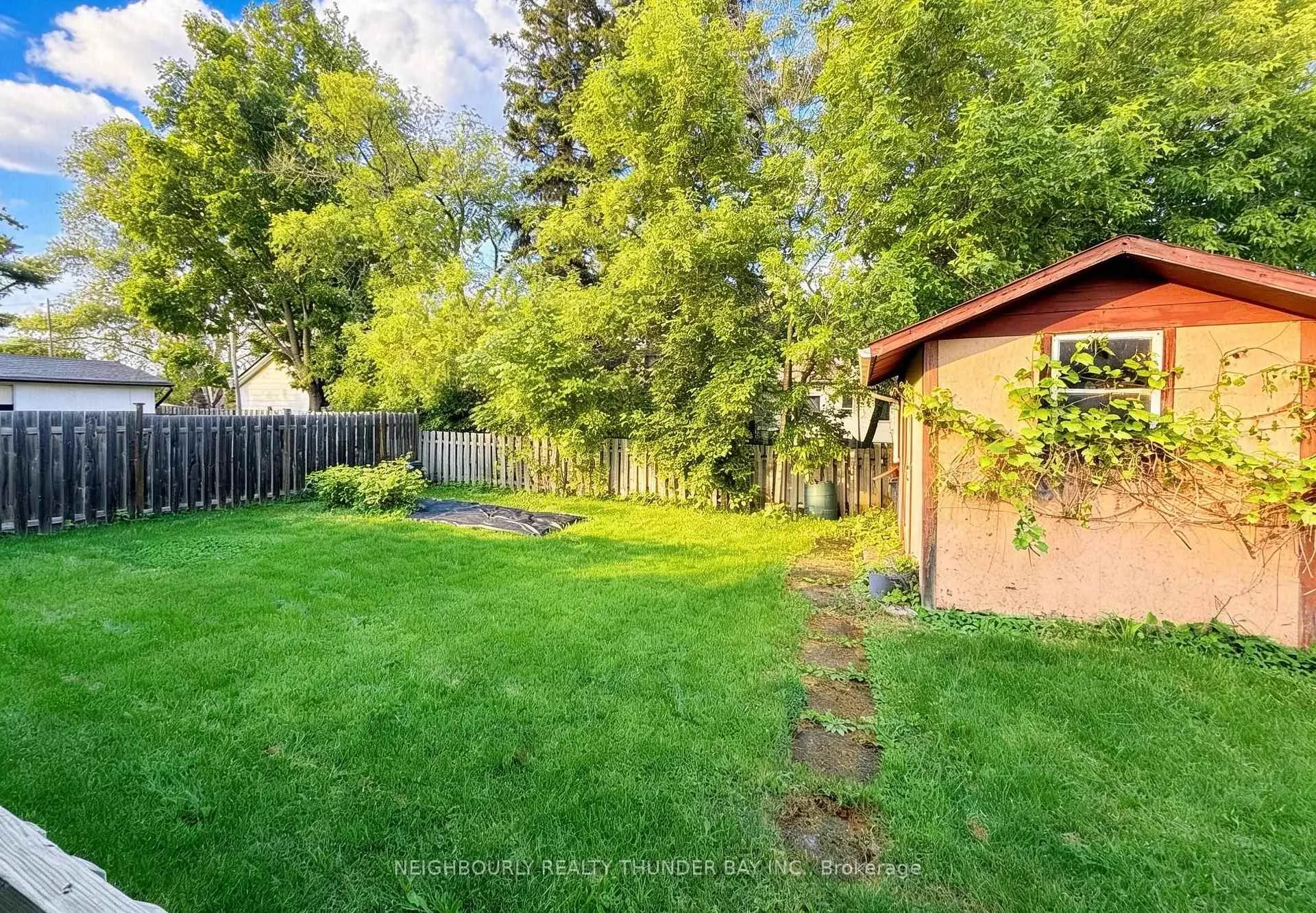 Photo 2 of 275 Windemere Avenue S, Thunder Bay, West End — HOMEH