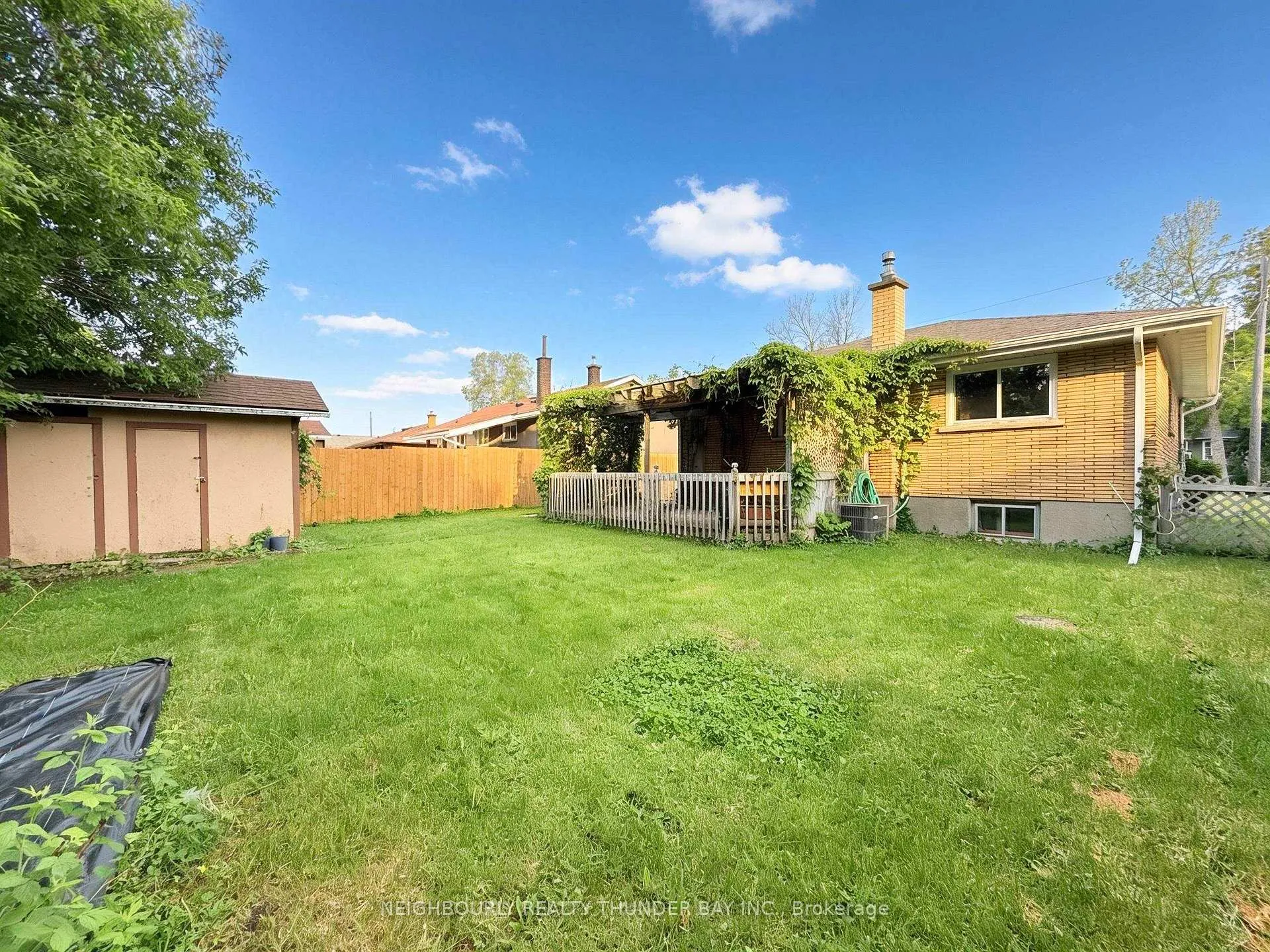 Photo 4 of 275 Windemere Avenue S, Thunder Bay, West End — HOMEH