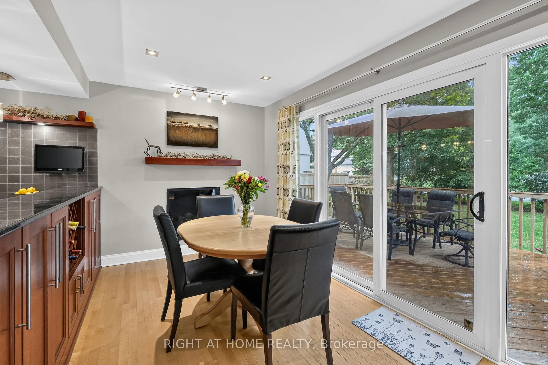 Photo 16 of 949 Kingsmere Avenue, Ottawa, McKellar Heights/Glabar Park — HOMEH