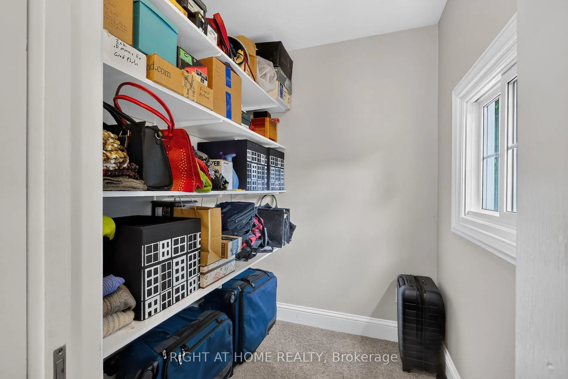 Photo 32 of 949 Kingsmere Avenue, Ottawa, McKellar Heights/Glabar Park — HOMEH