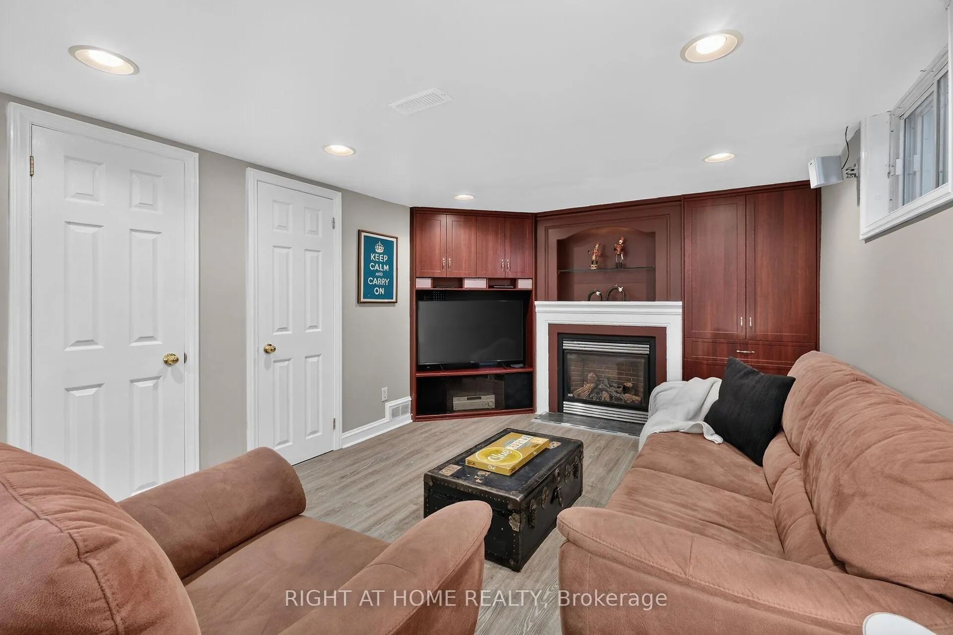 Photo 33 of 949 Kingsmere Avenue, Ottawa, McKellar Heights/Glabar Park — HOMEH