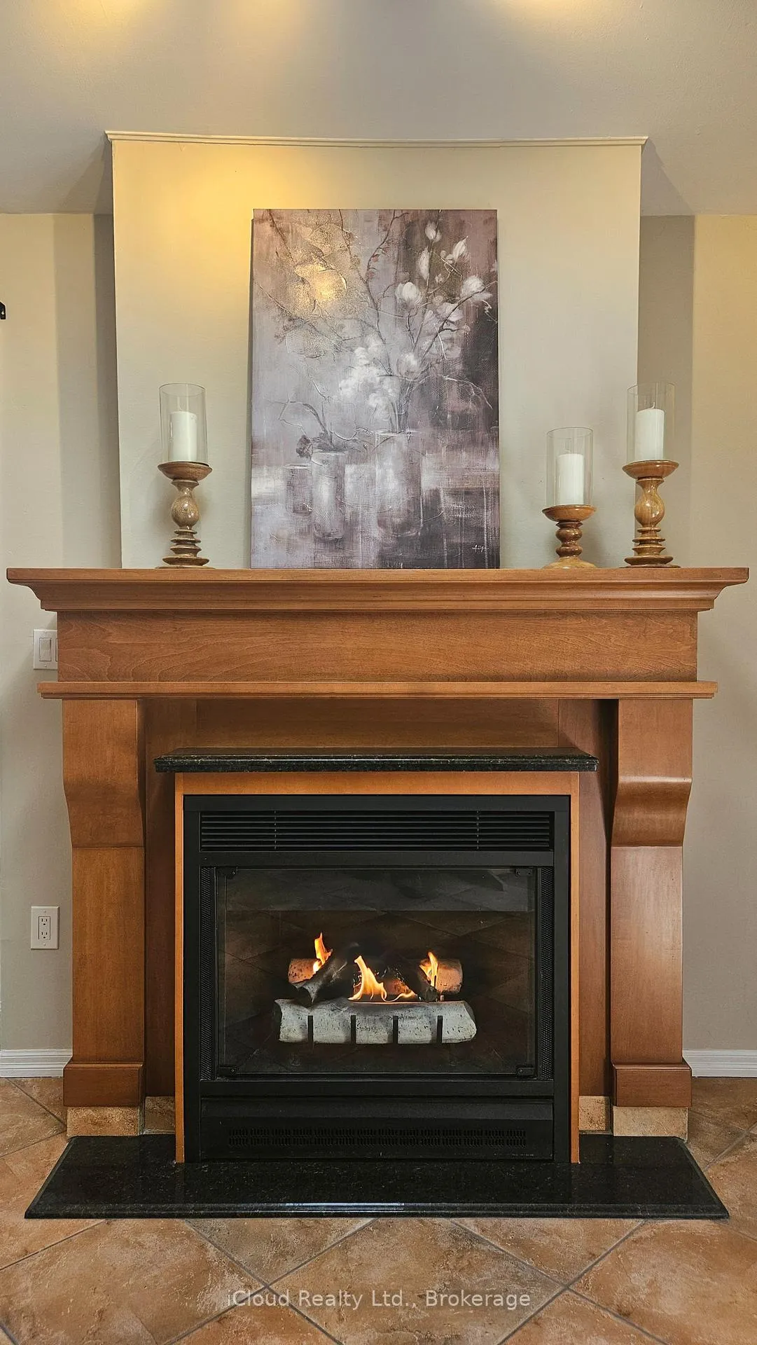 Photo 11 of 1066 Marley Crescent, Burlington, LaSalle — HOMEH