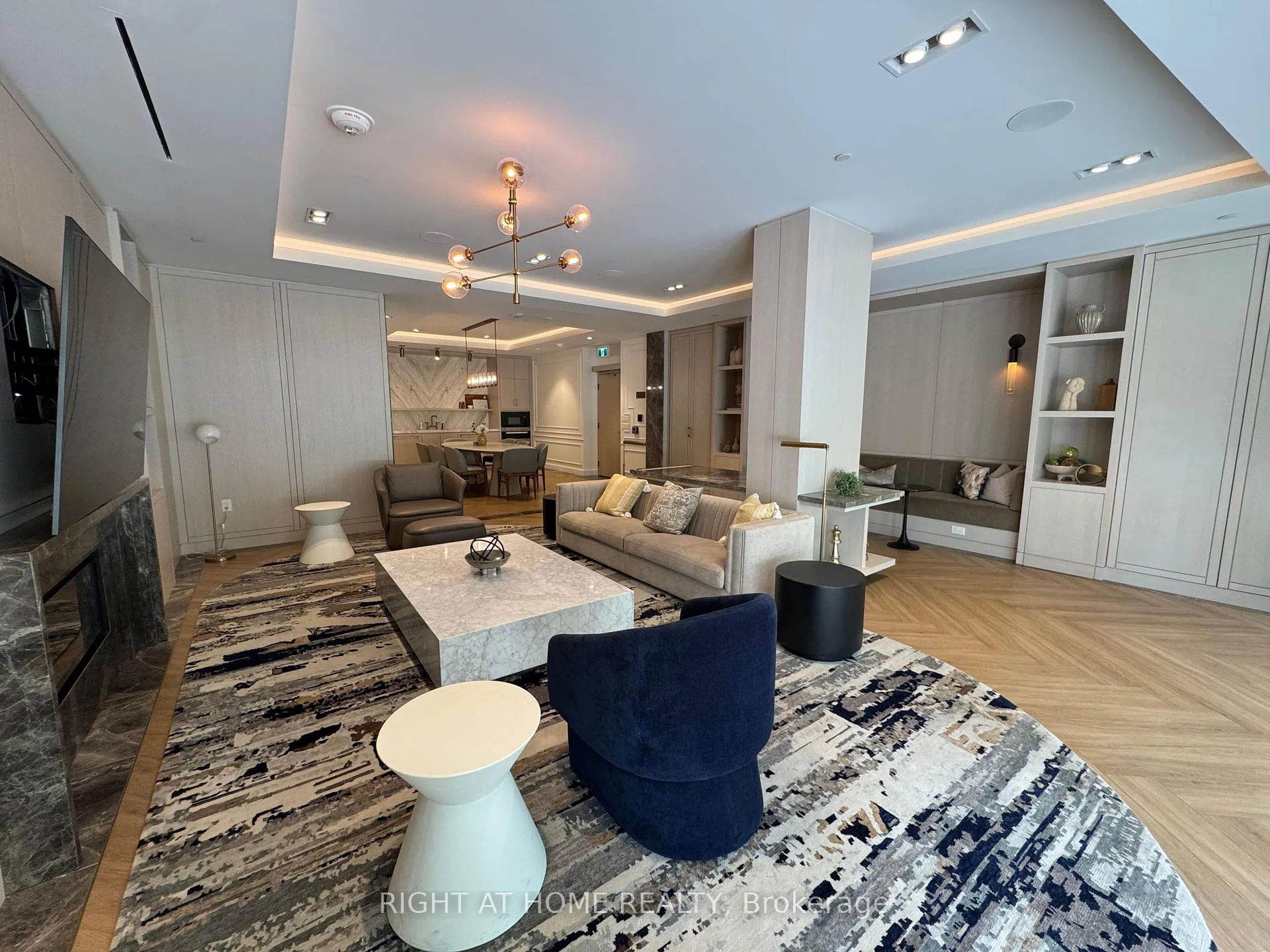 Photo 22 of Unit 301, 3 Strathgowan Avenue, Toronto, Lawrence Park South — HOMEH