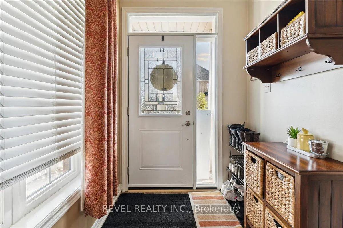 Photo 5 of 63 Westhampton Way, Hamilton, Winona Park — HOMEH