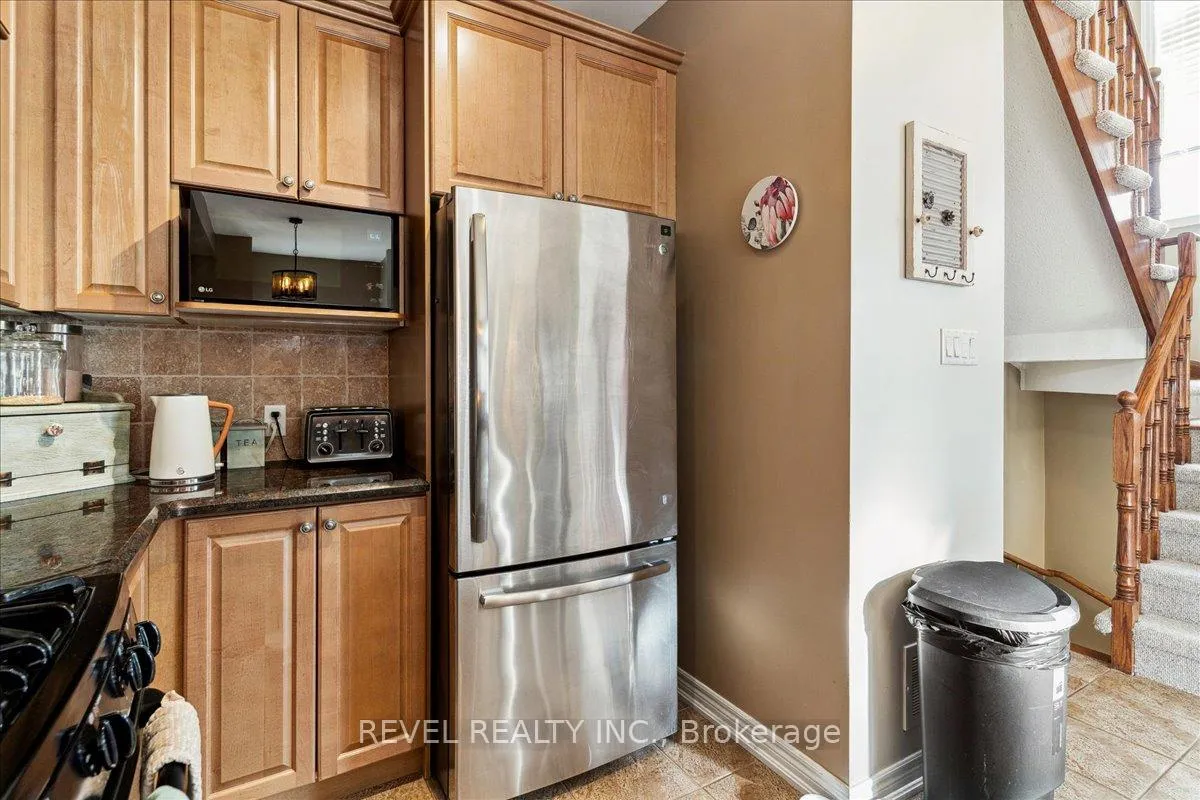 Photo 15 of 63 Westhampton Way, Hamilton, Winona Park — HOMEH