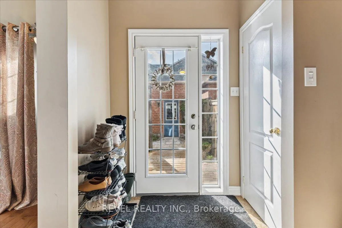 Photo 18 of 63 Westhampton Way, Hamilton, Winona Park — HOMEH