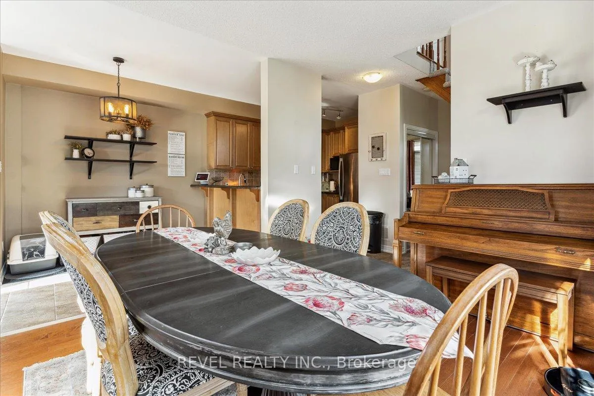 Photo 19 of 63 Westhampton Way, Hamilton, Winona Park — HOMEH