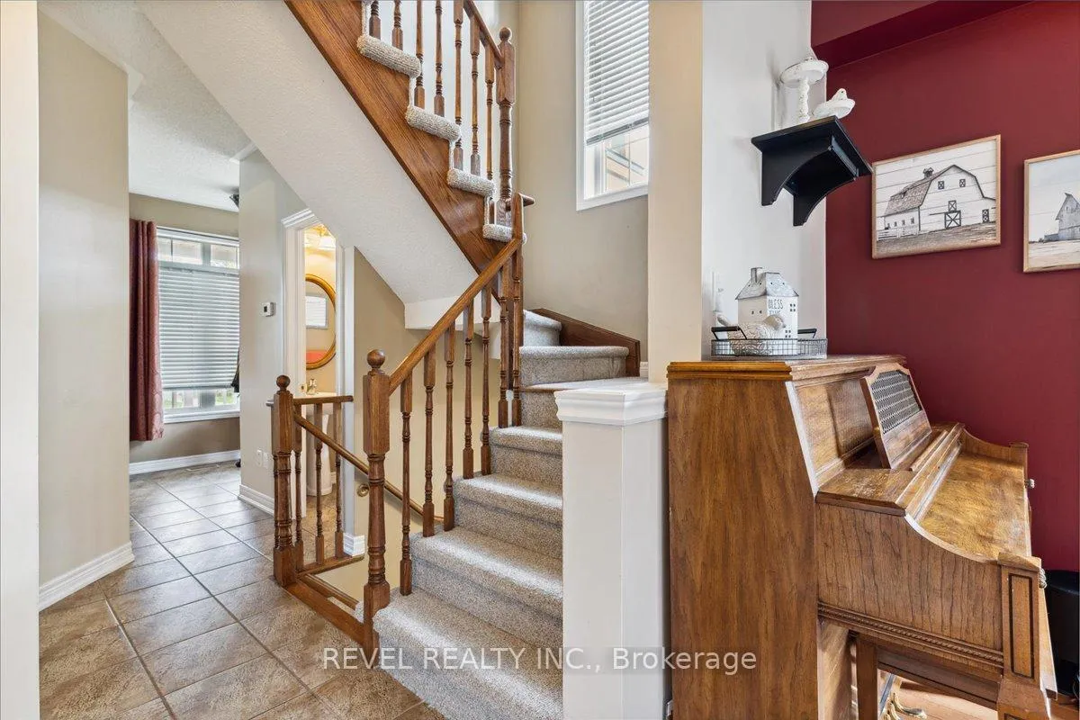 Photo 23 of 63 Westhampton Way, Hamilton, Winona Park — HOMEH