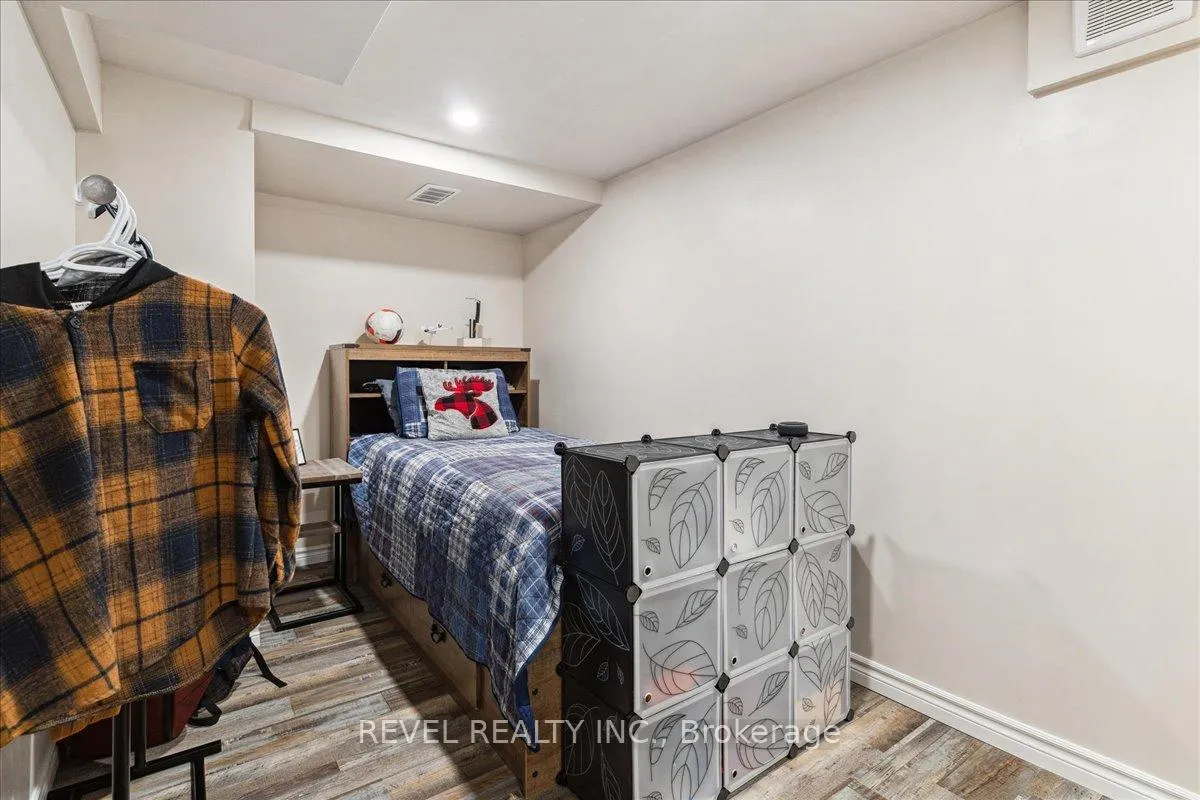 Photo 44 of 63 Westhampton Way, Hamilton, Winona Park — HOMEH
