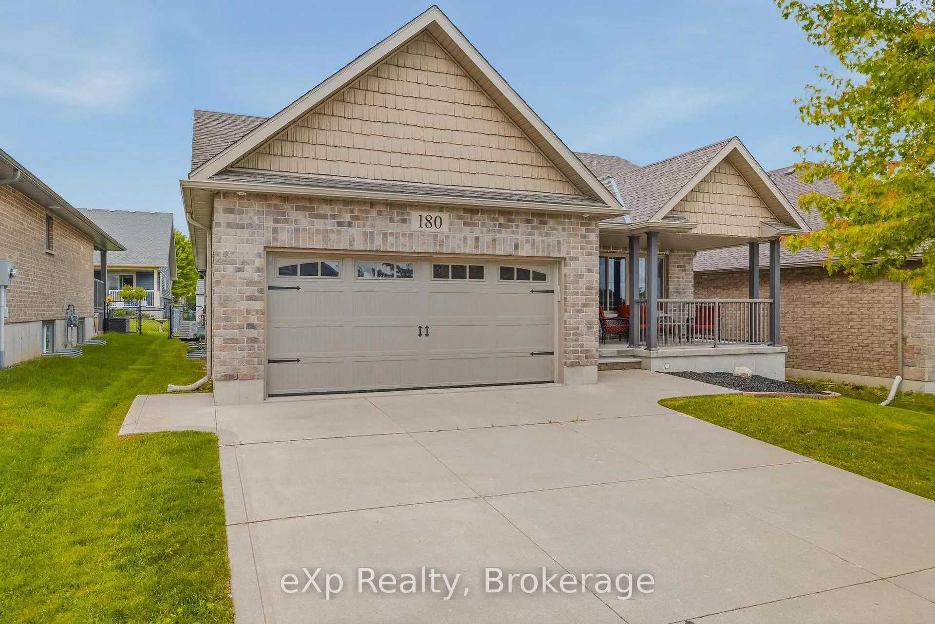 Photo 2 of 180 Ruby's Crescent, Wellington North, Mount Forest — HOMEH