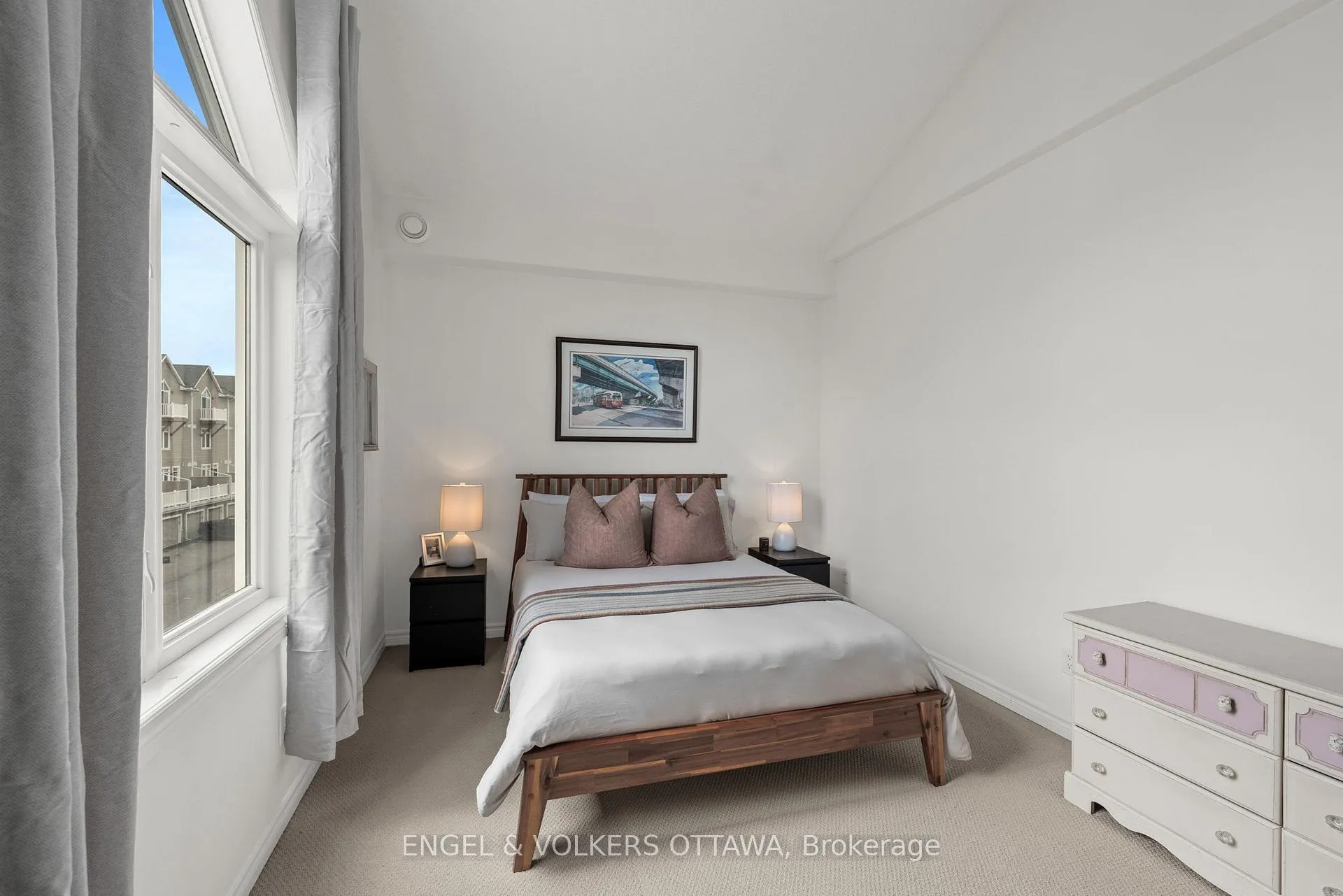 Photo 24 of 362 Royal Fern Way, Ottawa, Riverside South/Gloucester Glen — HOMEH