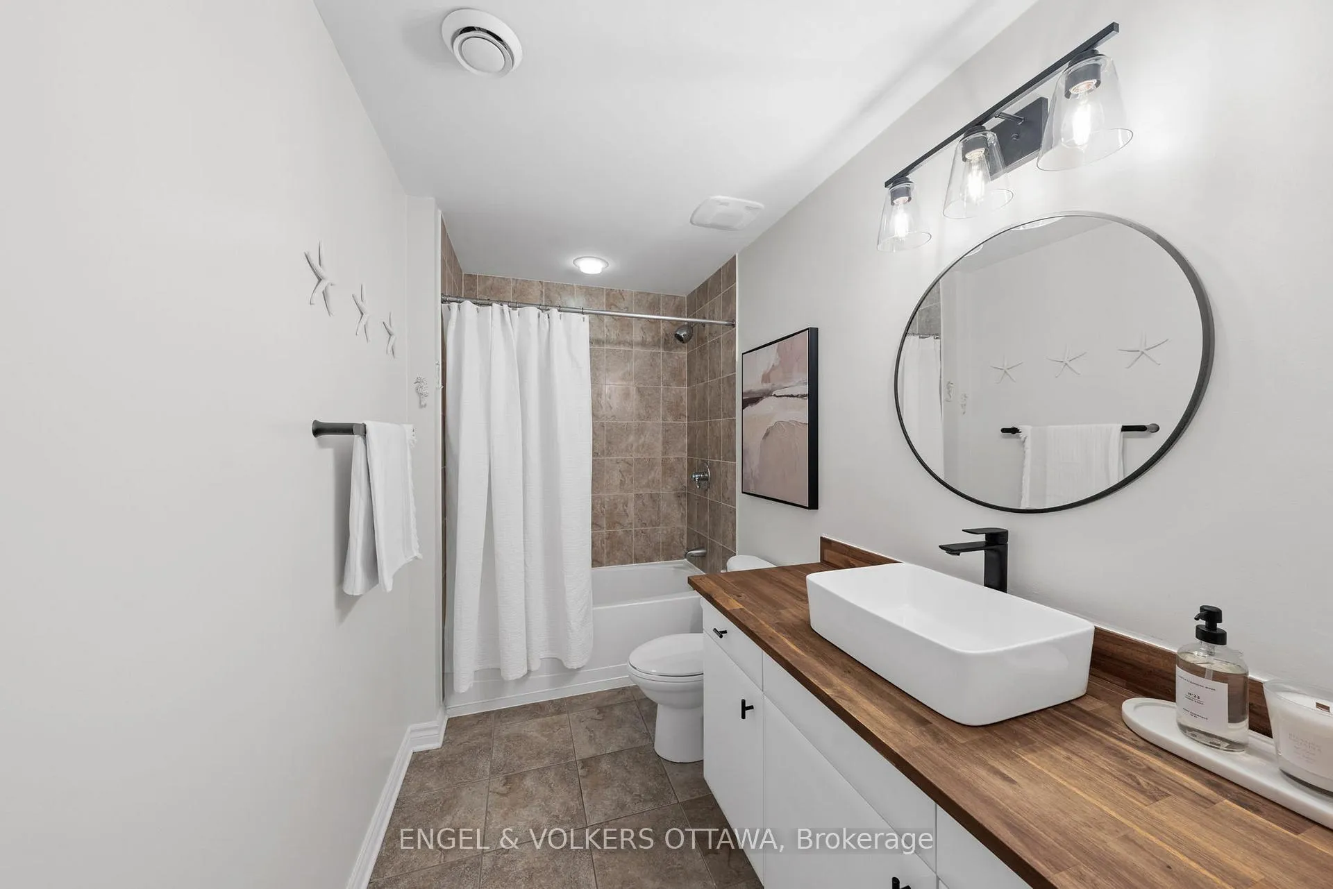 Photo 26 of 362 Royal Fern Way, Ottawa, Riverside South/Gloucester Glen — HOMEH