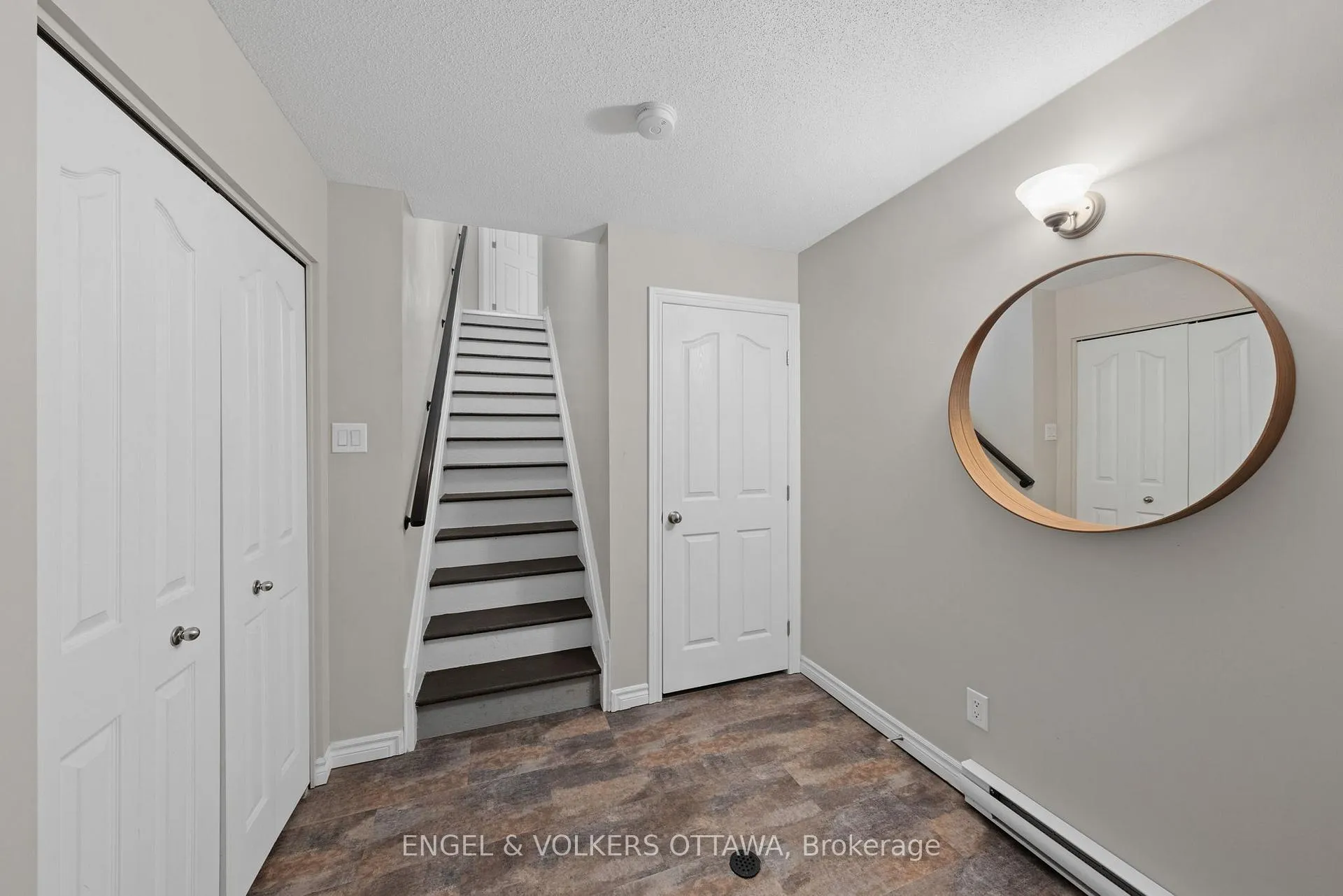 Photo 30 of 362 Royal Fern Way, Ottawa, Riverside South/Gloucester Glen — HOMEH