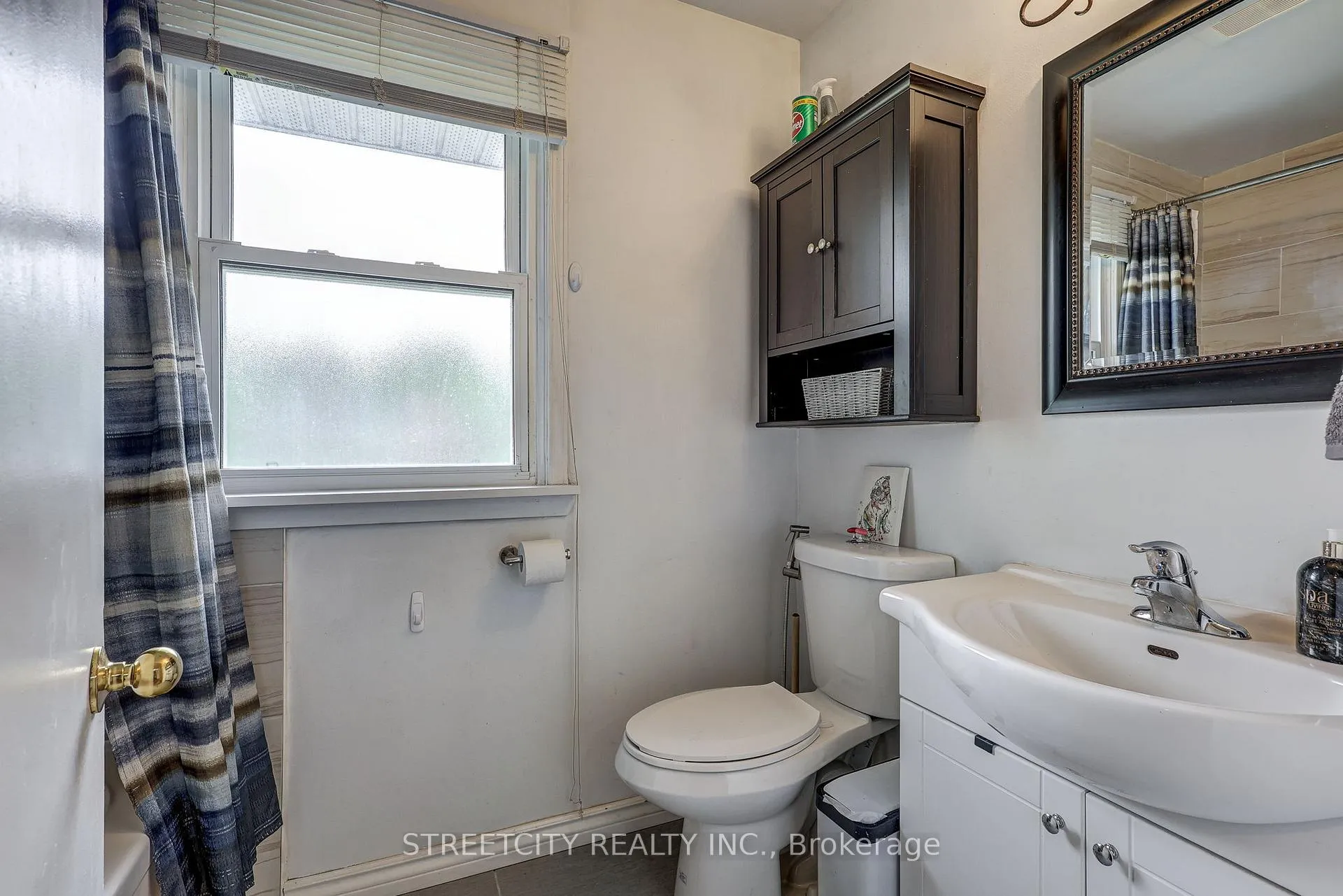 Photo 16 of Unit 5, 81 Parkside Drive, St. Thomas — HOMEH