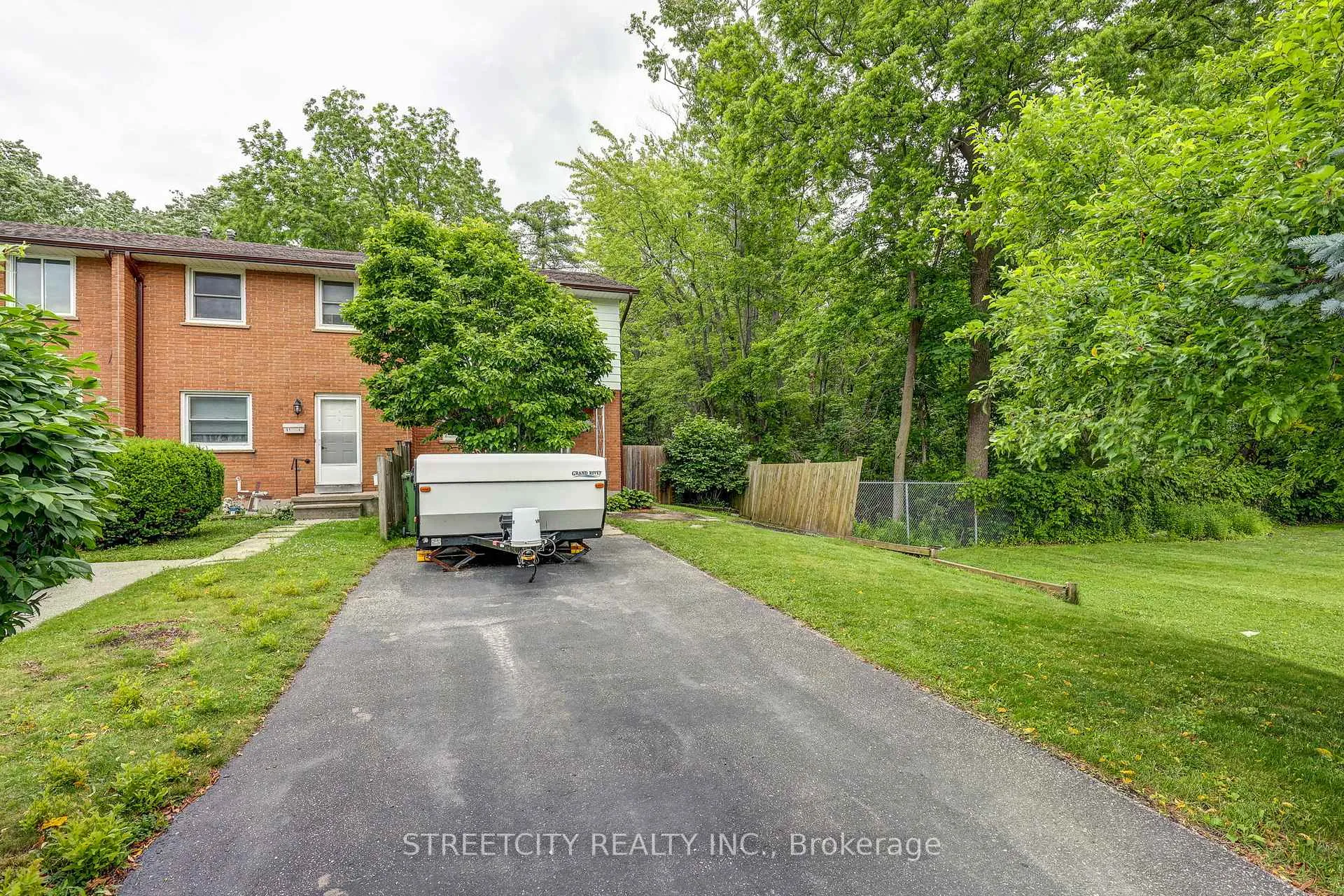 Photo 25 of Unit 5, 81 Parkside Drive, St. Thomas — HOMEH