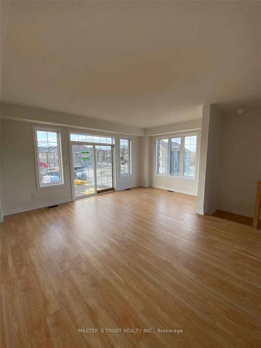 Photo 8 of 2 Hallmark Way, Whitby, Lynde Creek — HOMEH
