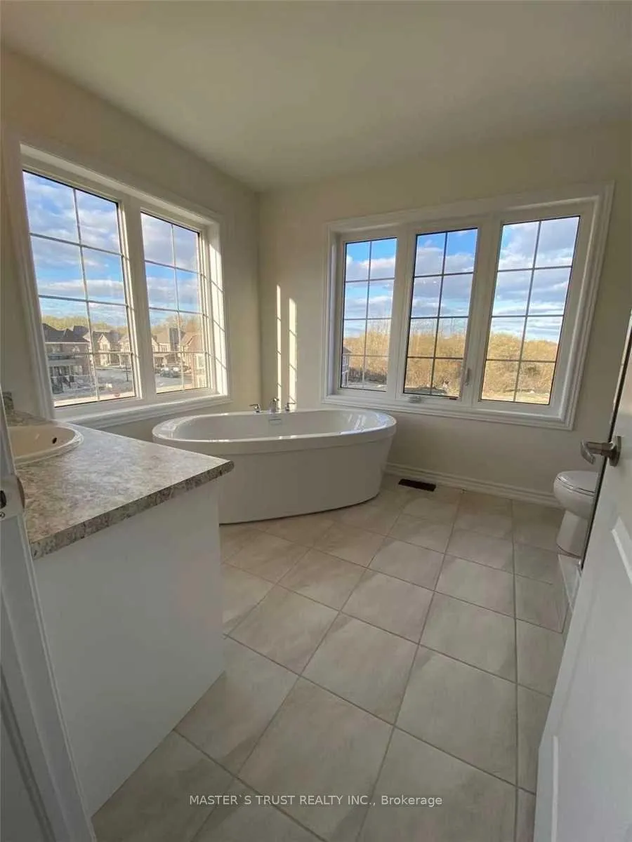 Photo 10 of 2 Hallmark Way, Whitby, Lynde Creek — HOMEH