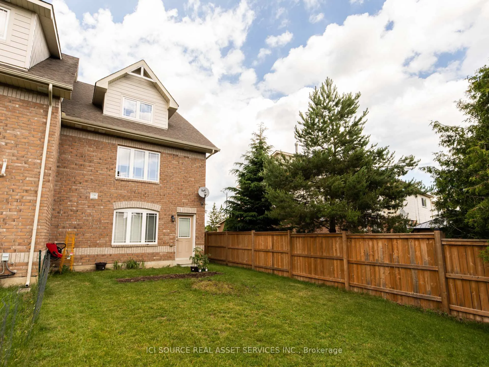 Photo 24 of 1352 Coleman Crescent, Innisfil, Alcona — HOMEH