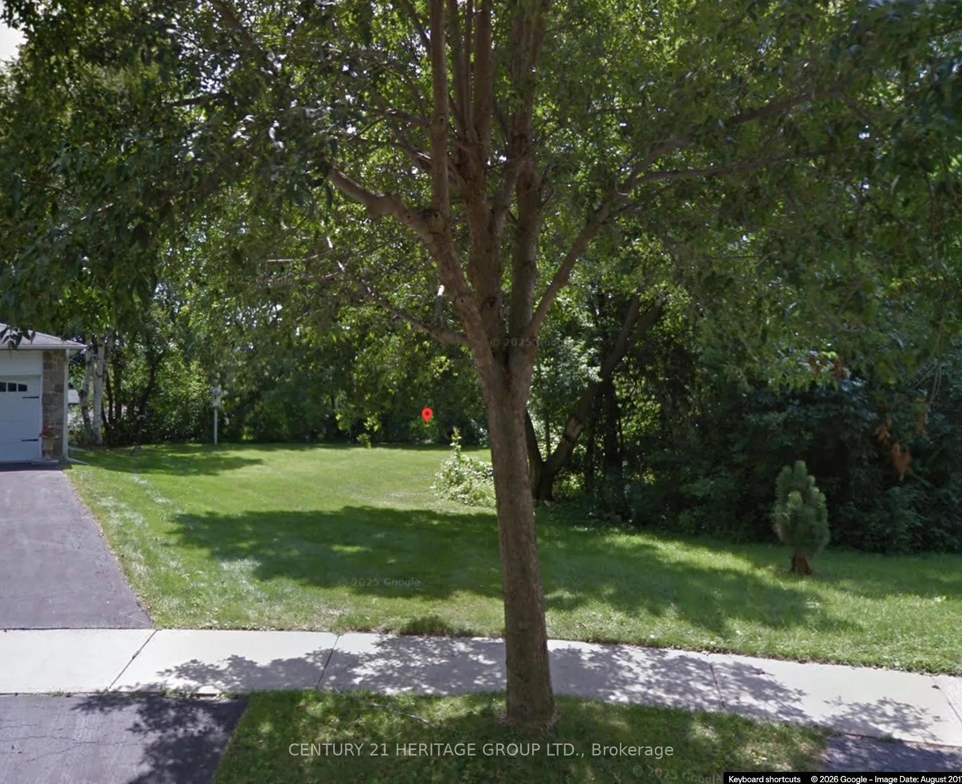 Photo 2 of Queens Crescent, Newmarket, Gorham-College Manor — HOMEH