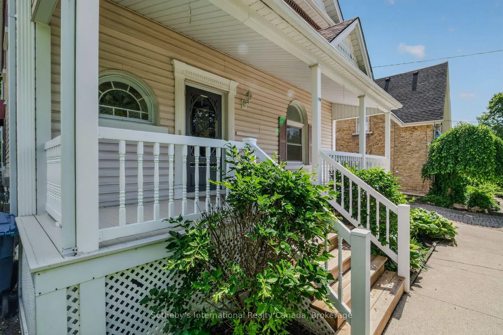 Photo 2 of 128 Douglas Street, Stratford — HOMEH