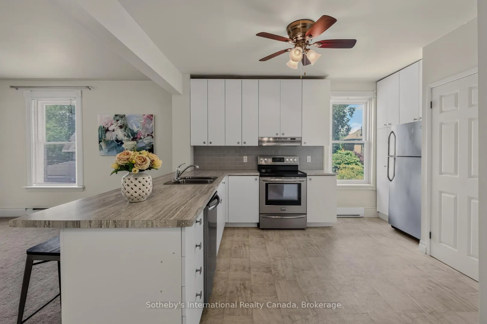 Photo 10 of 128 Douglas Street, Stratford — HOMEH