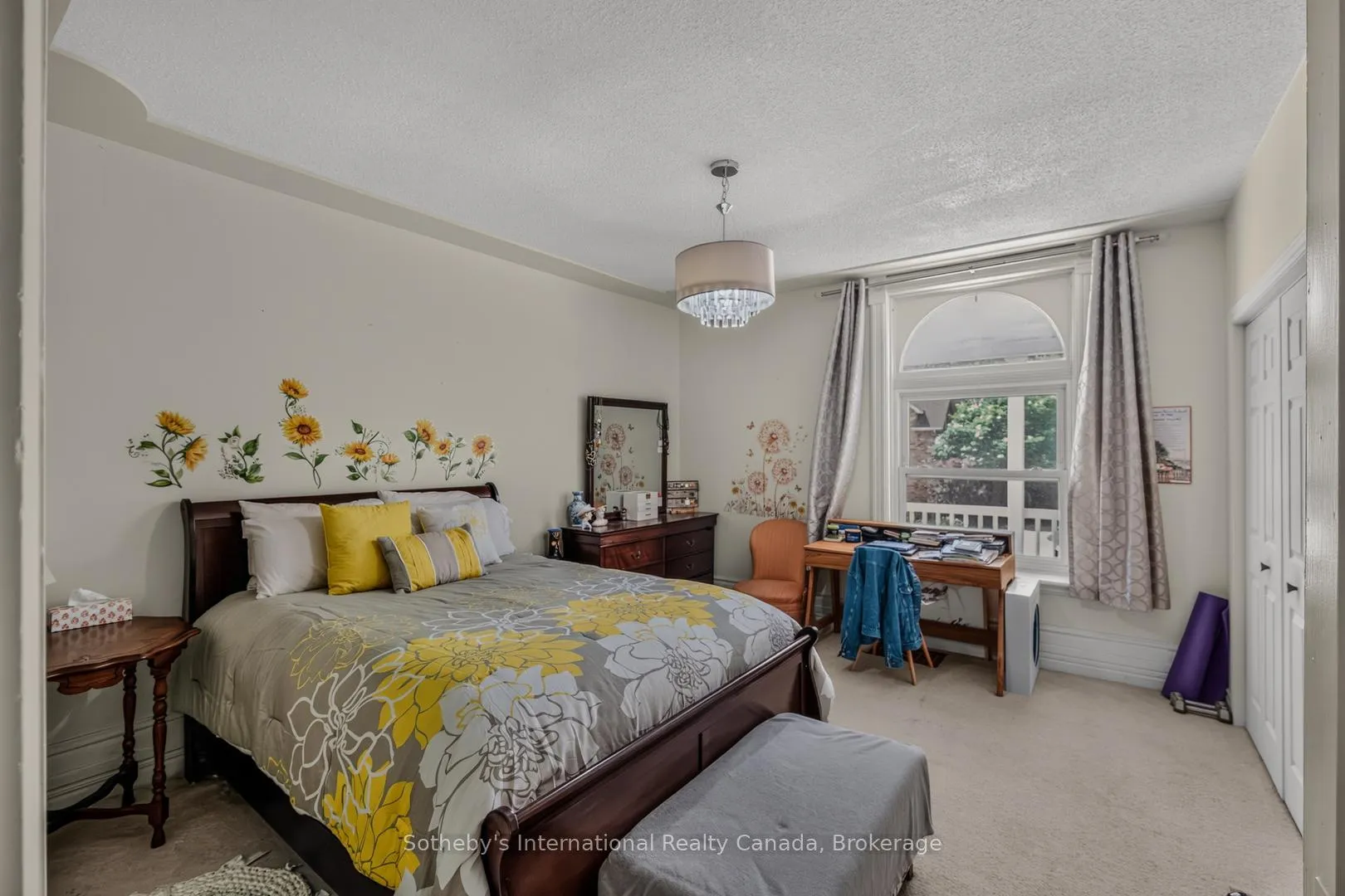 Photo 25 of 128 Douglas Street, Stratford — HOMEH