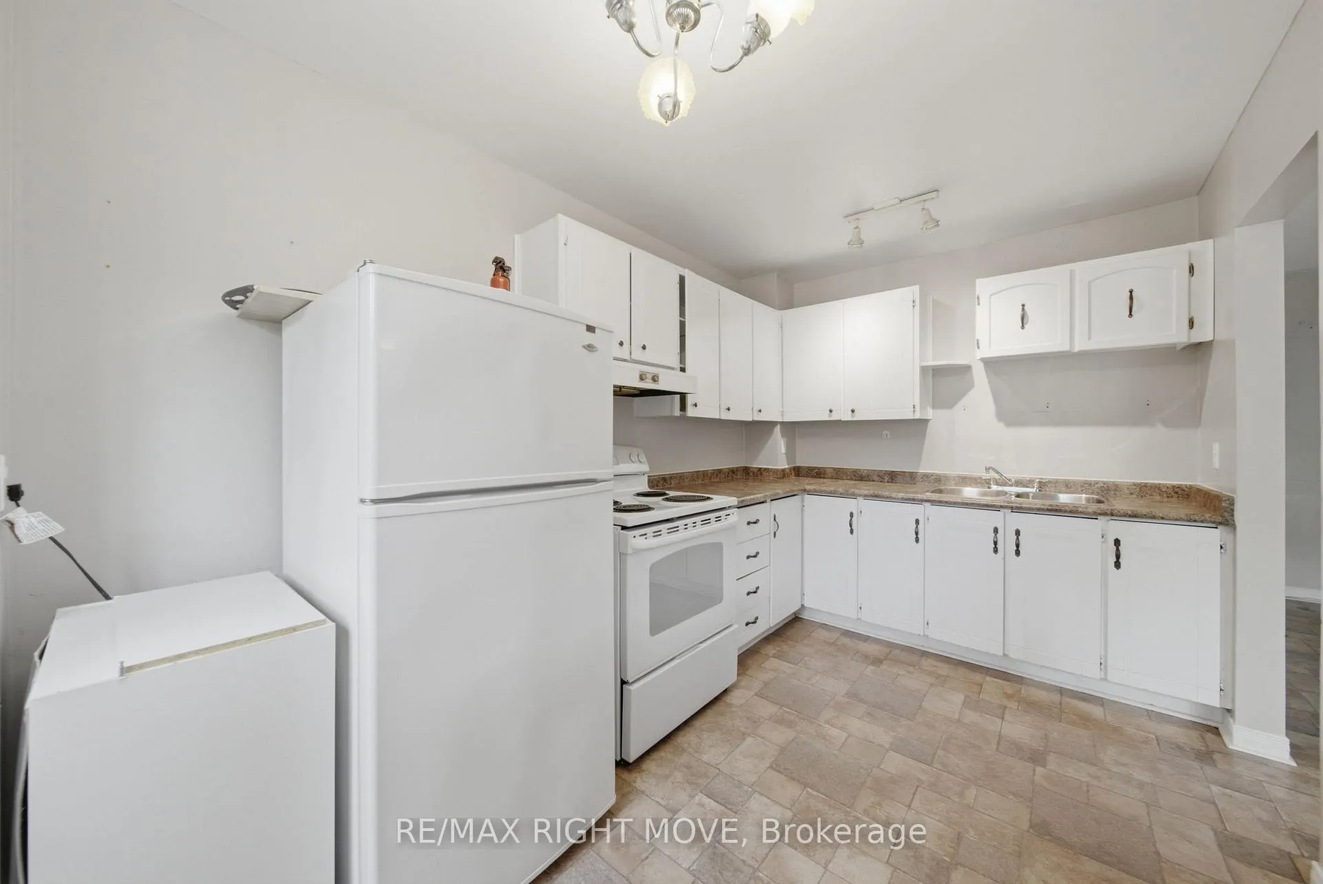 Photo 12 of Unit 69, 441 Barrie Road, Orillia — HOMEH