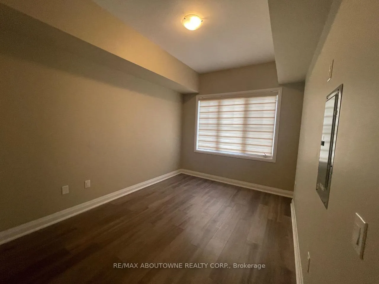 Photo 10 of Unit 101, 276 Gatwick Drive, Oakville, River Oaks — HOMEH
