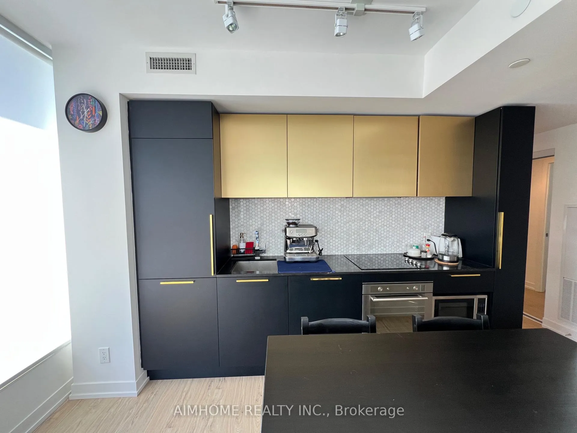 Photo 9 of Unit 3312, 85 Wood Street, Toronto, Church-Yonge Corridor — HOMEH