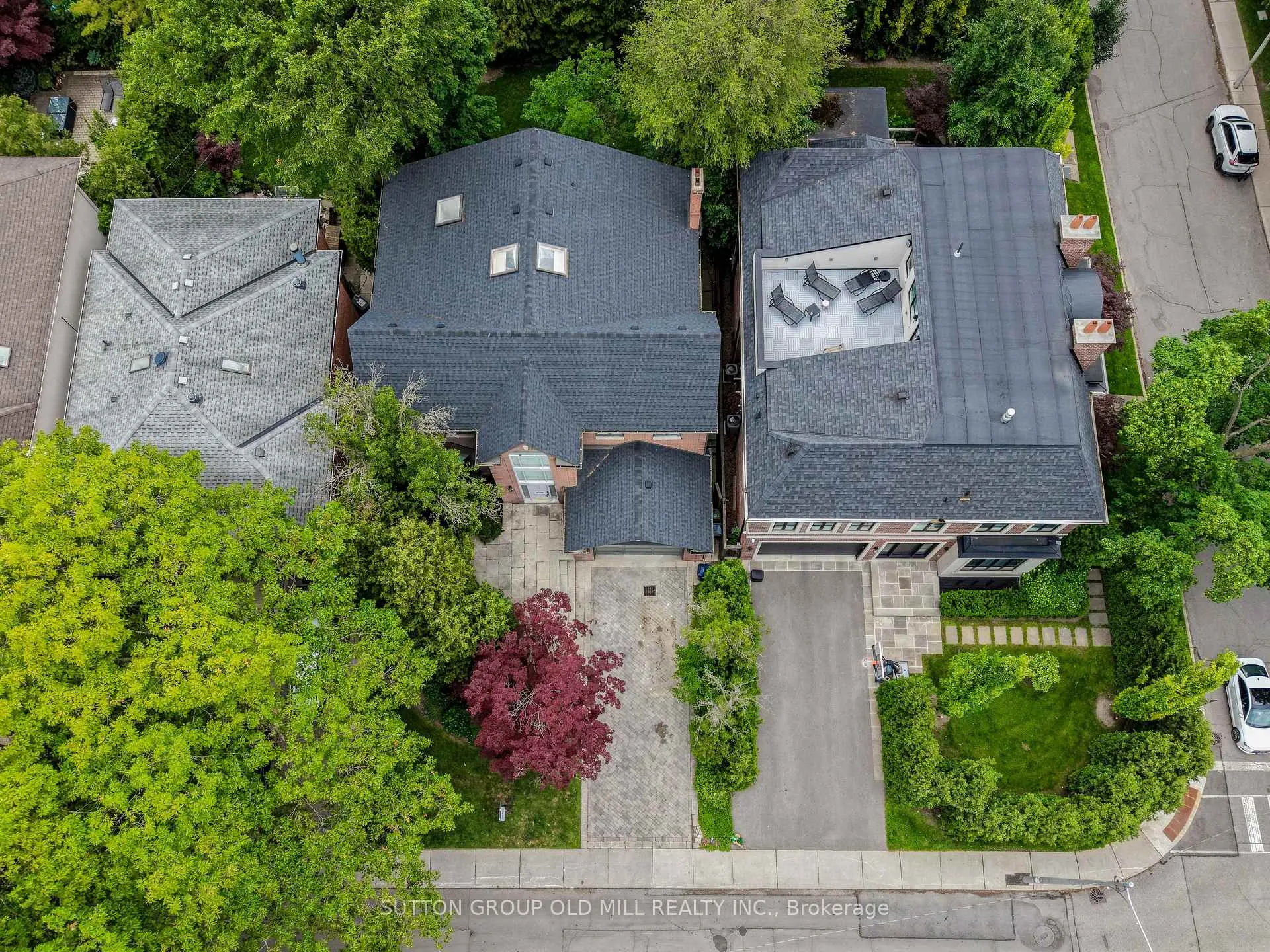 Photo 3 of 566 Castlefield Avenue, Toronto, Forest Hill North — HOMEH