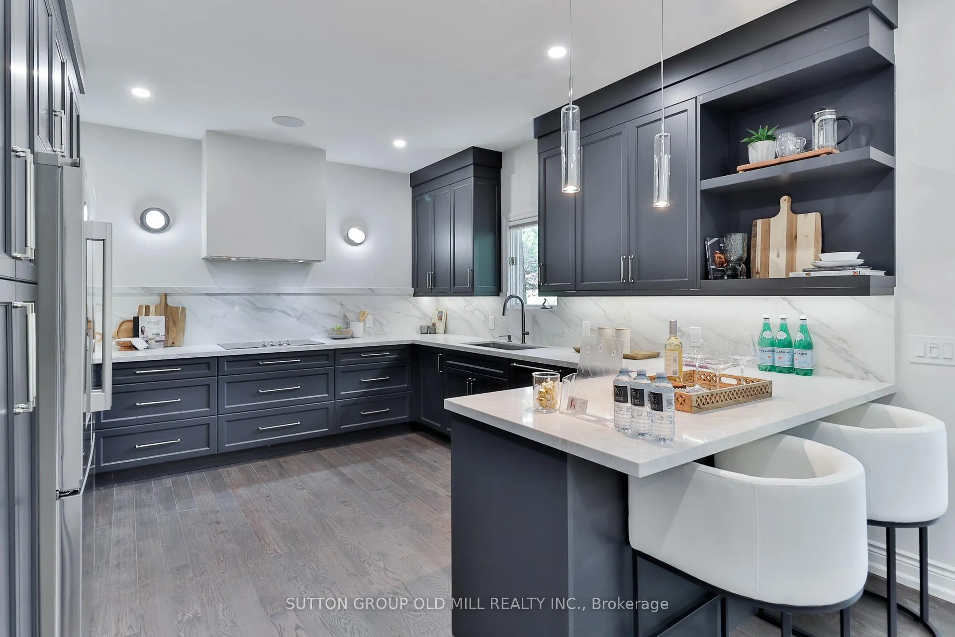 Photo 13 of 566 Castlefield Avenue, Toronto, Forest Hill North — HOMEH