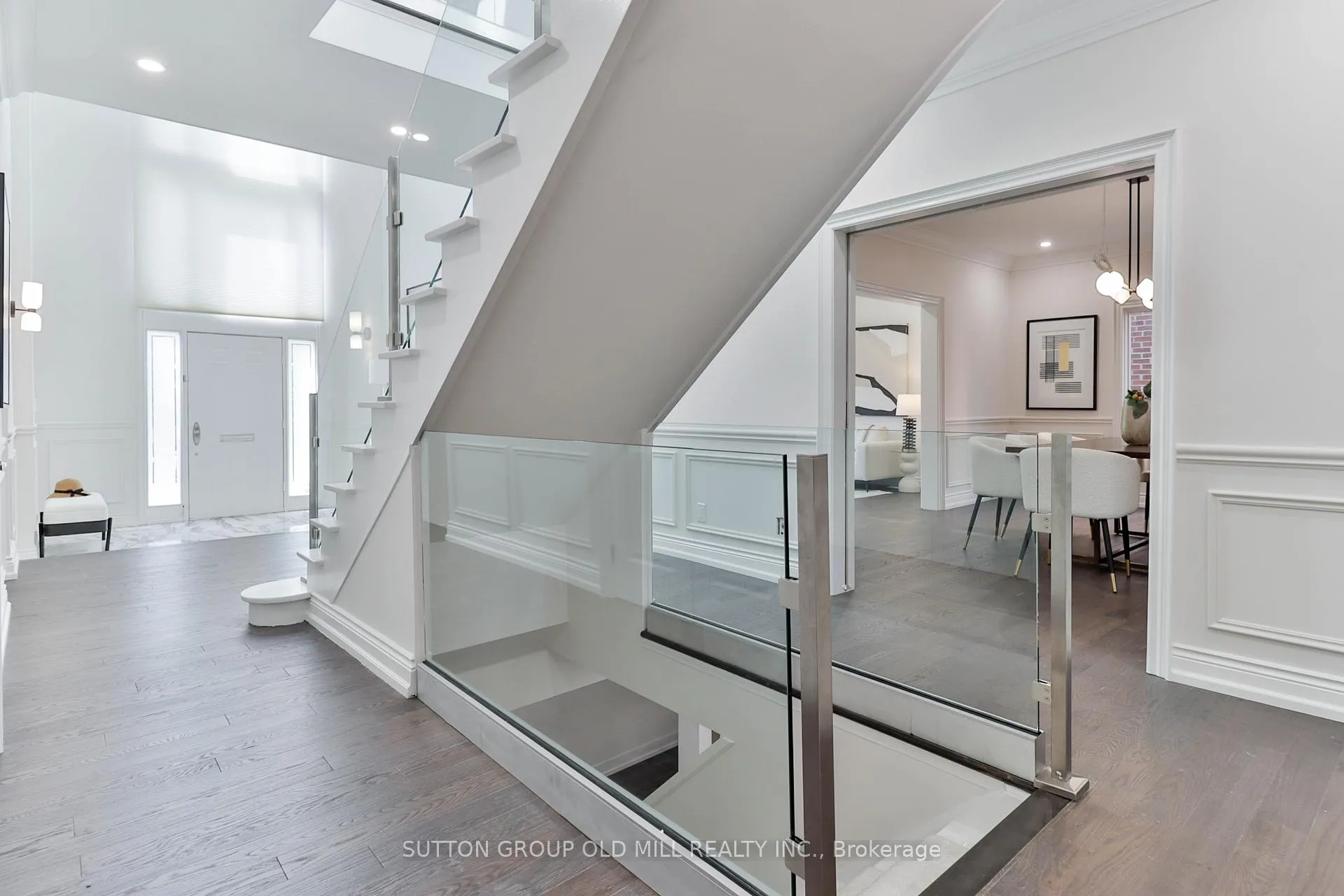 Photo 21 of 566 Castlefield Avenue, Toronto, Forest Hill North — HOMEH