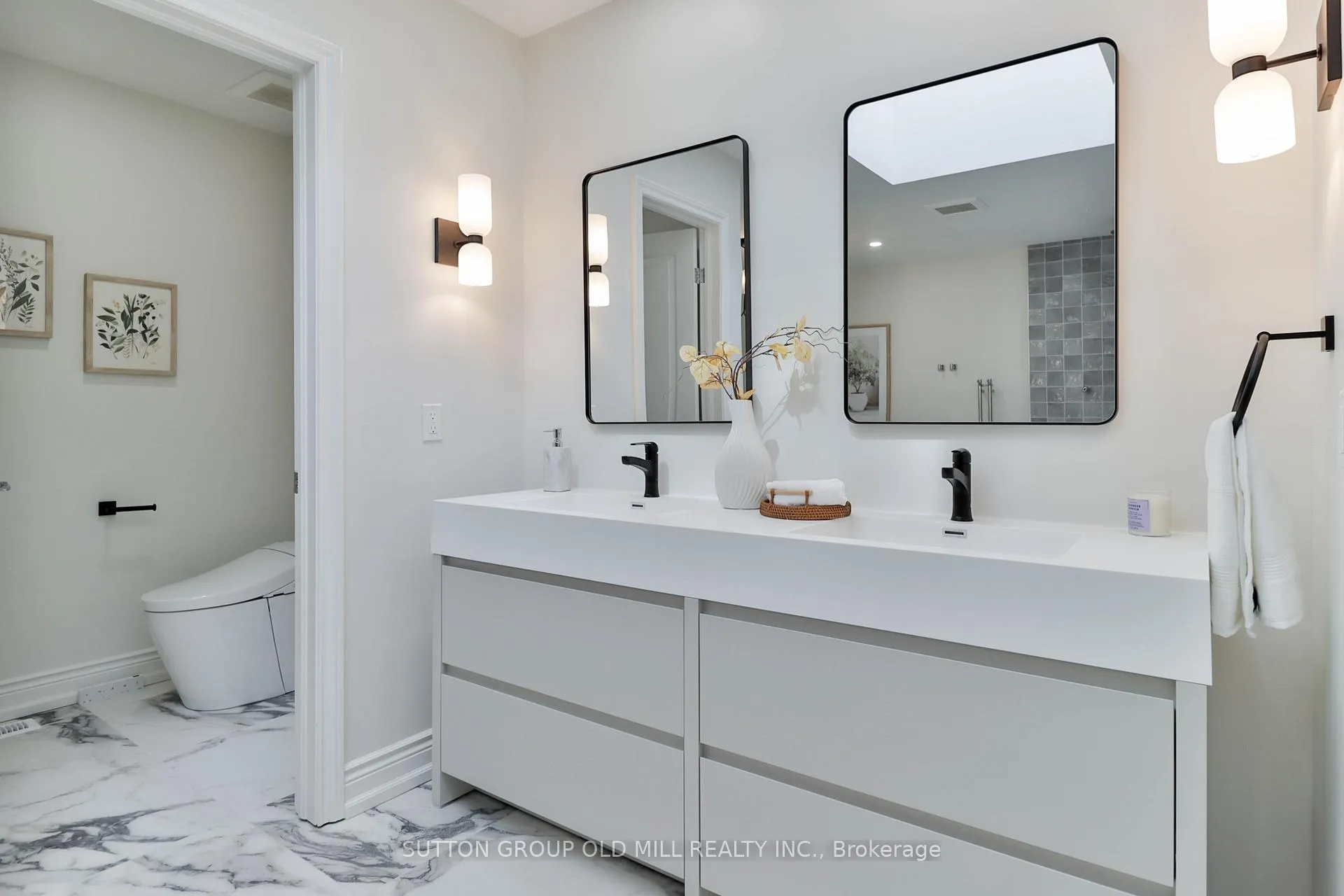 Photo 34 of 566 Castlefield Avenue, Toronto, Forest Hill North — HOMEH