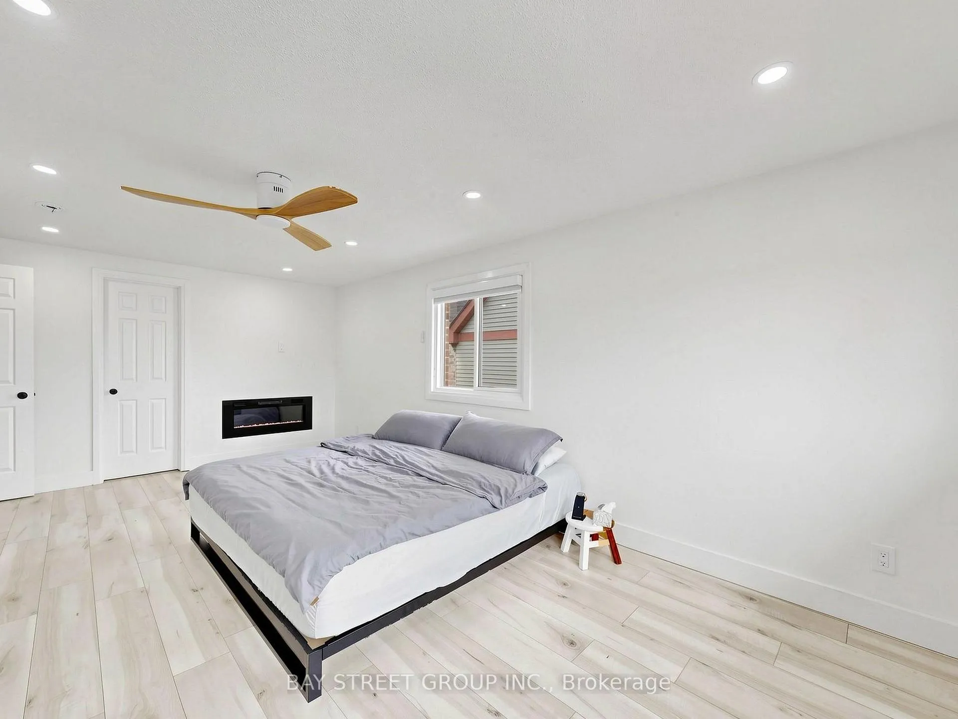 Photo 24 of 6 Pearson Road, Brampton, Fletcher's West — HOMEH