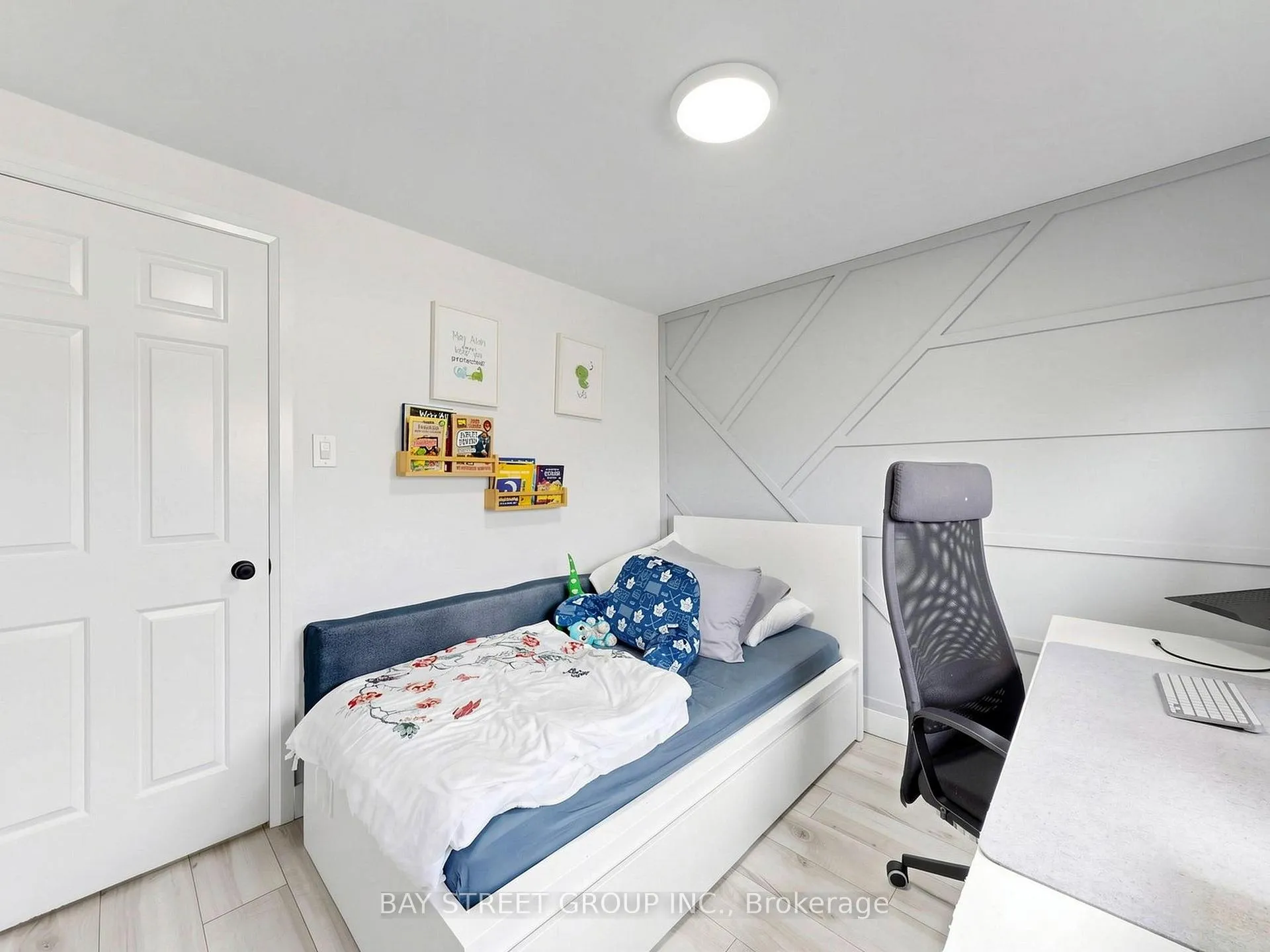 Photo 32 of 6 Pearson Road, Brampton, Fletcher's West — HOMEH