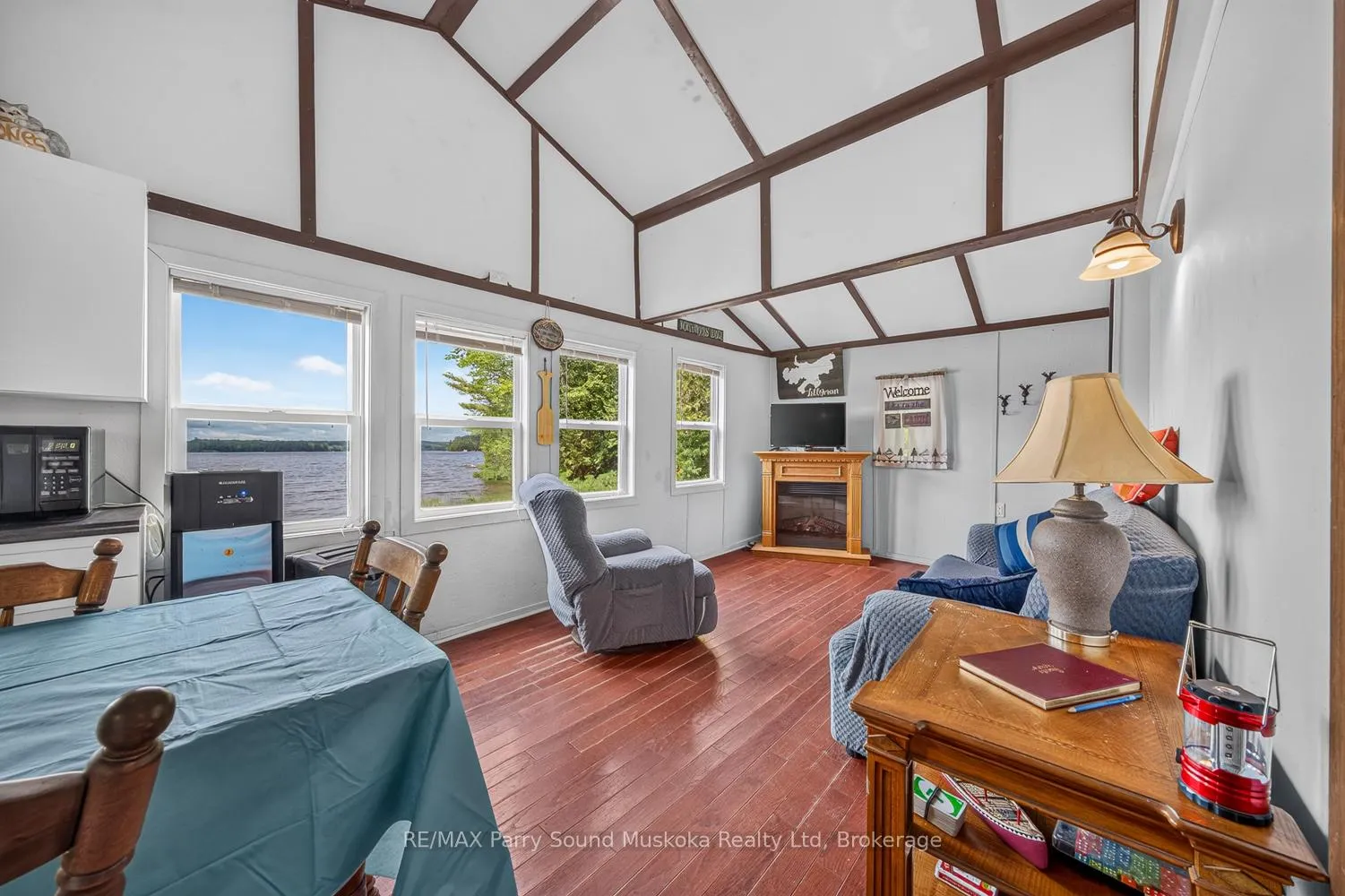Photo 10 of 455 Star Lake Road, Seguin — HOMEH