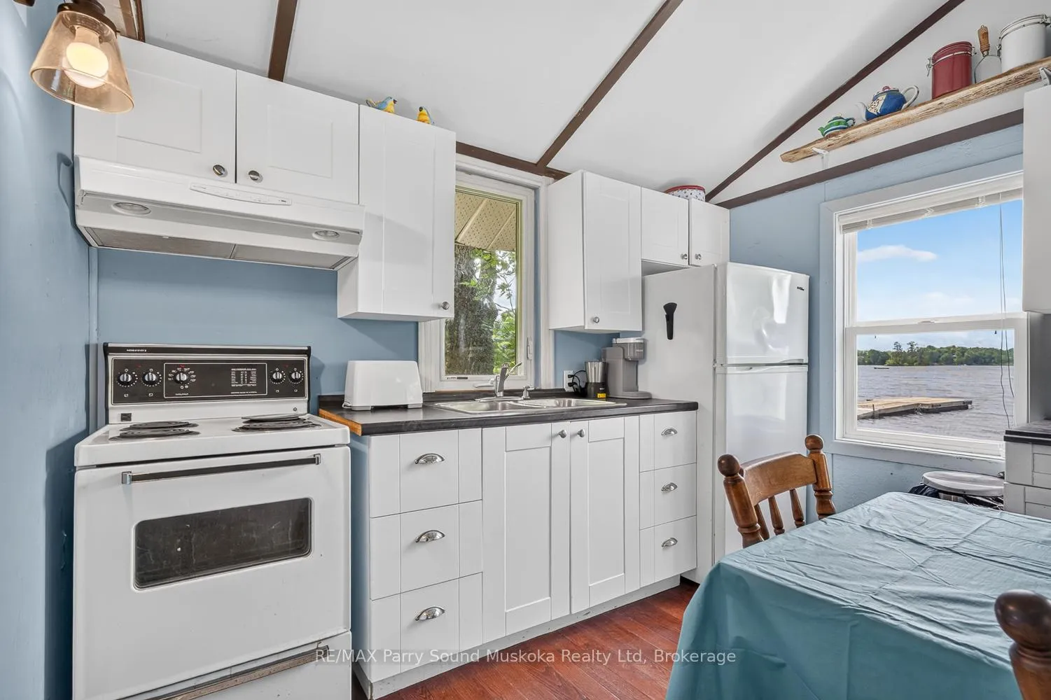 Photo 17 of 455 Star Lake Road, Seguin — HOMEH