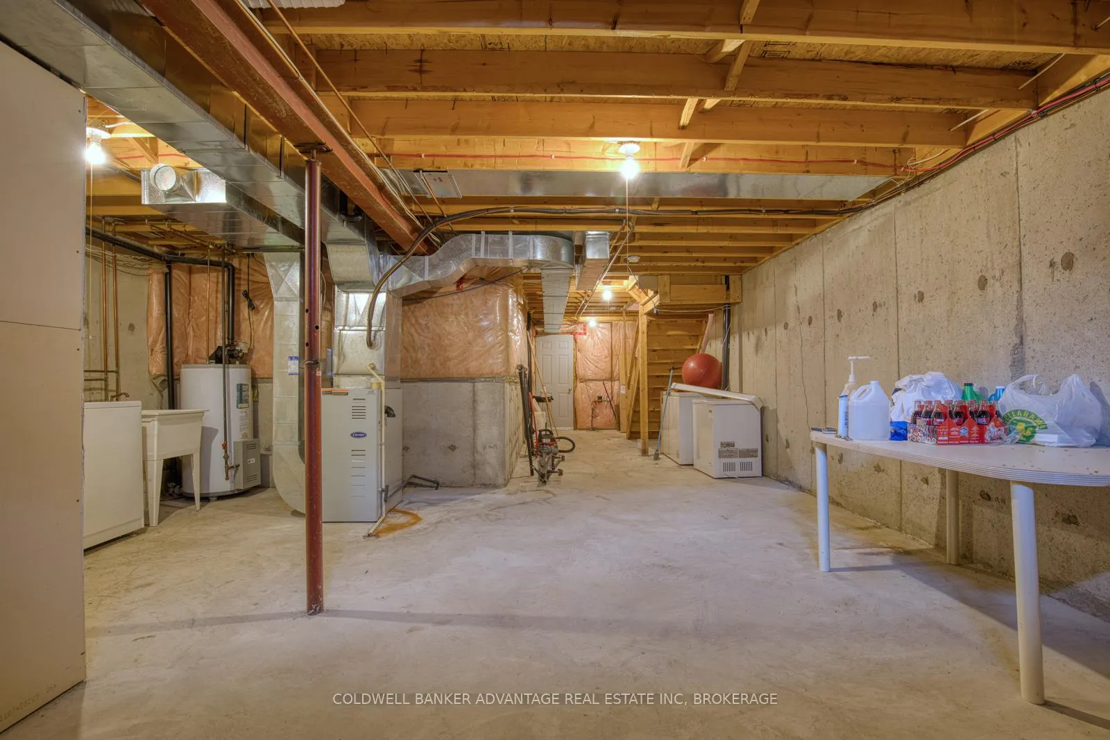 Photo 25 of Unit 2, 800 Paramount Drive, Hamilton, Stoney Creek Mountain — HOMEH