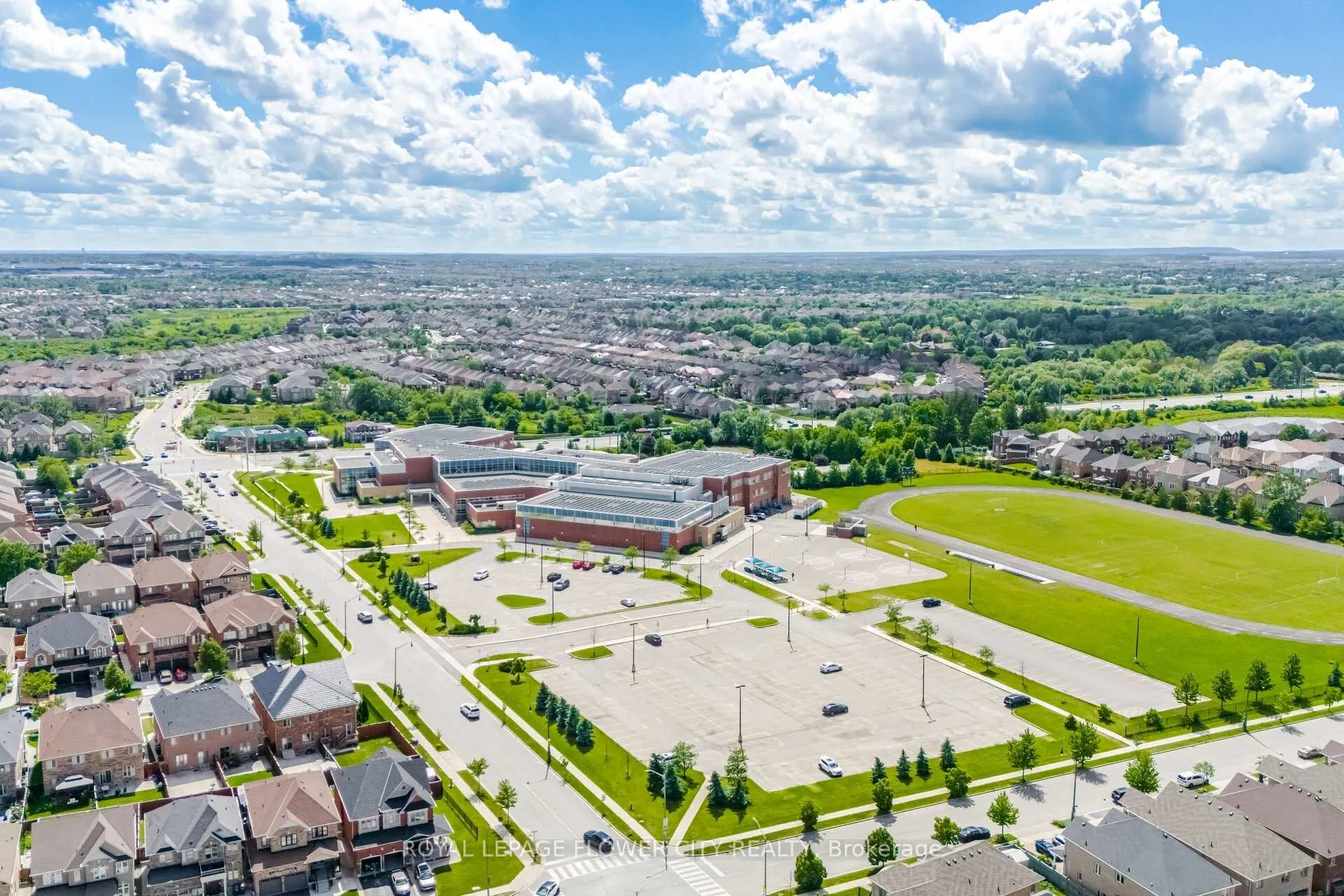 Photo 38 of 150 Bellchase Trail, Brampton, Bram East — HOMEH